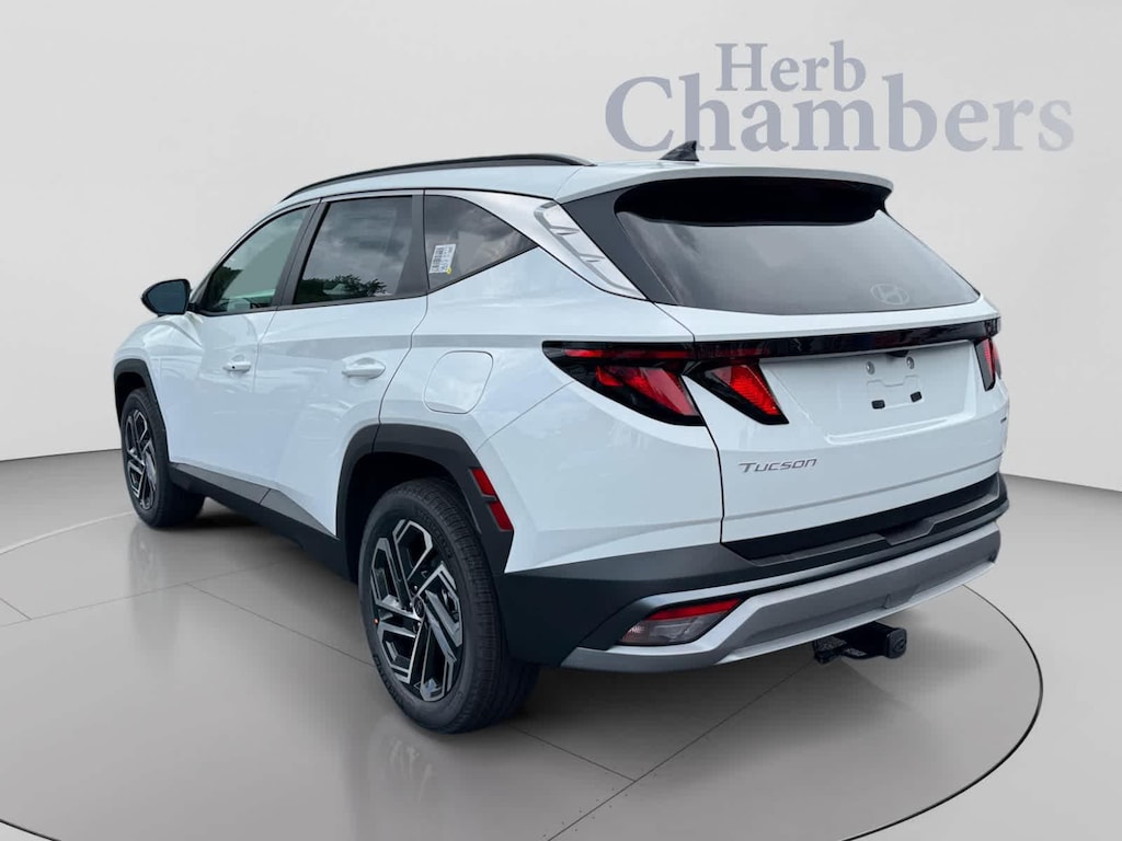 New 2026 Hyundai Tucson SEL Plus AWD SUV