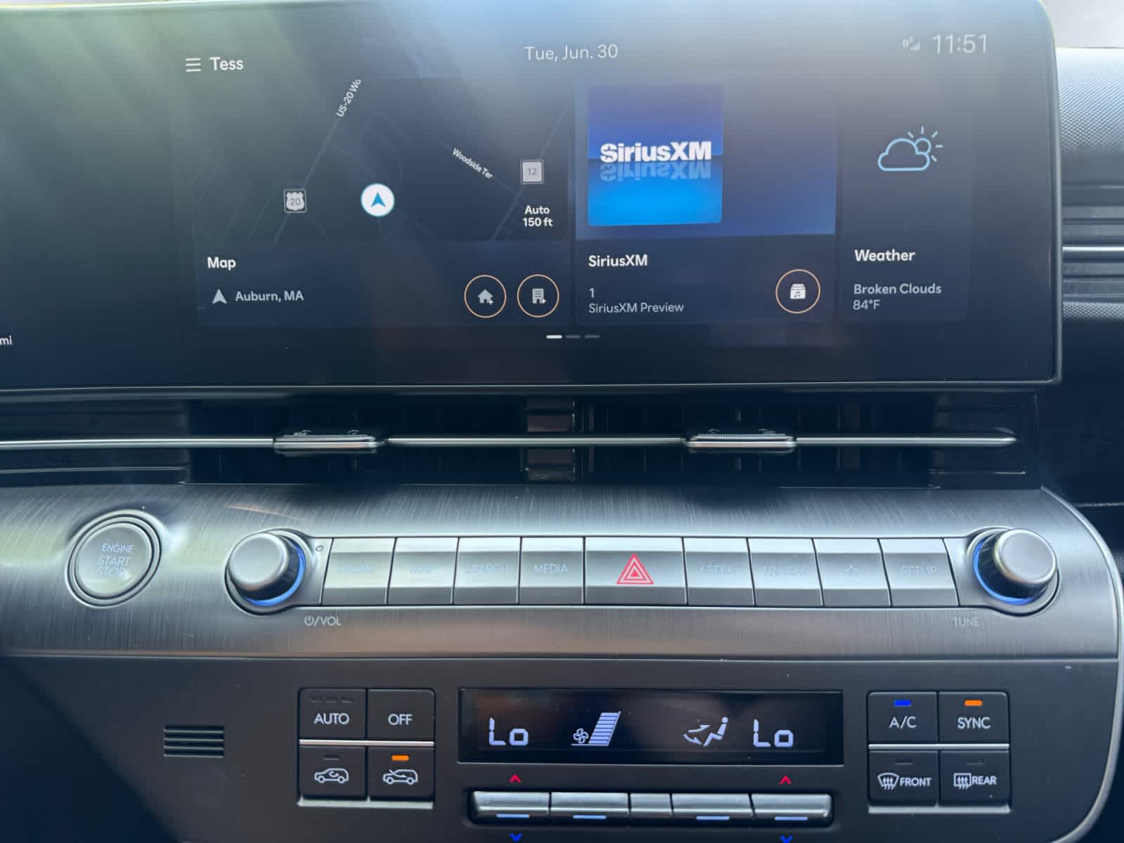 2024 Hyundai Kona SEL - Photo 14