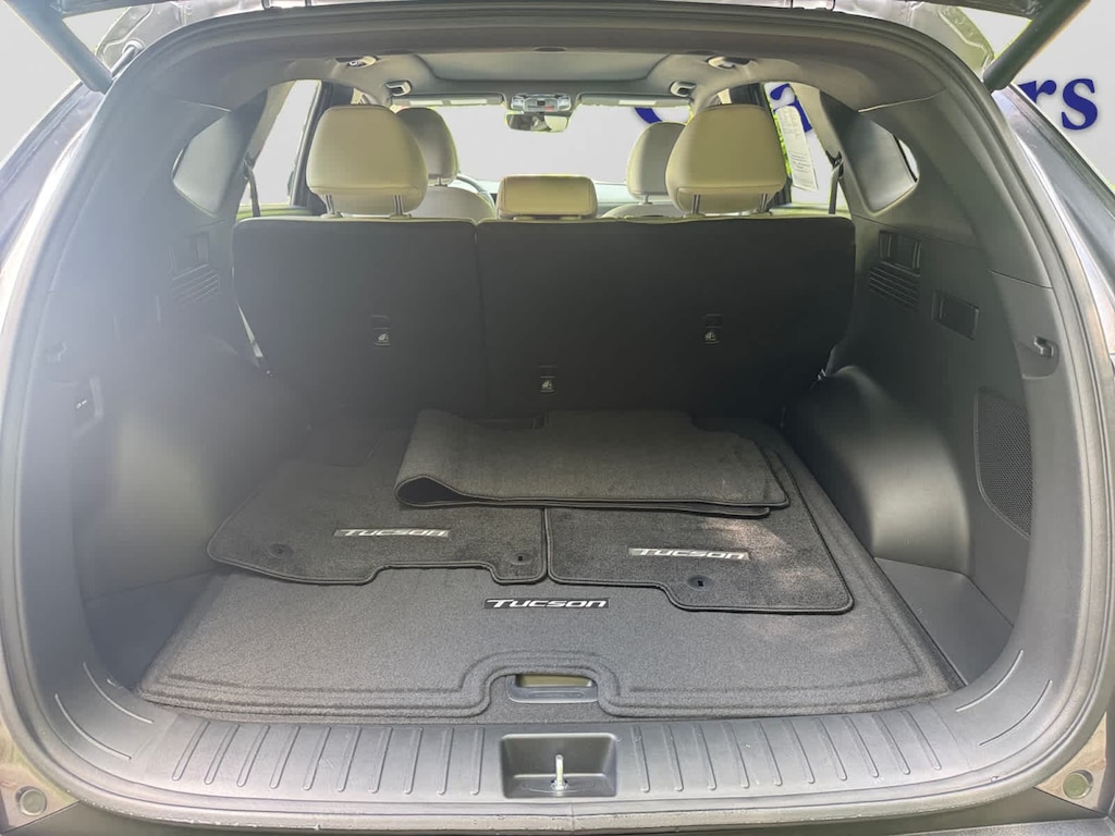 Certified 2025 Hyundai Tucson Hybrid Limited SUV