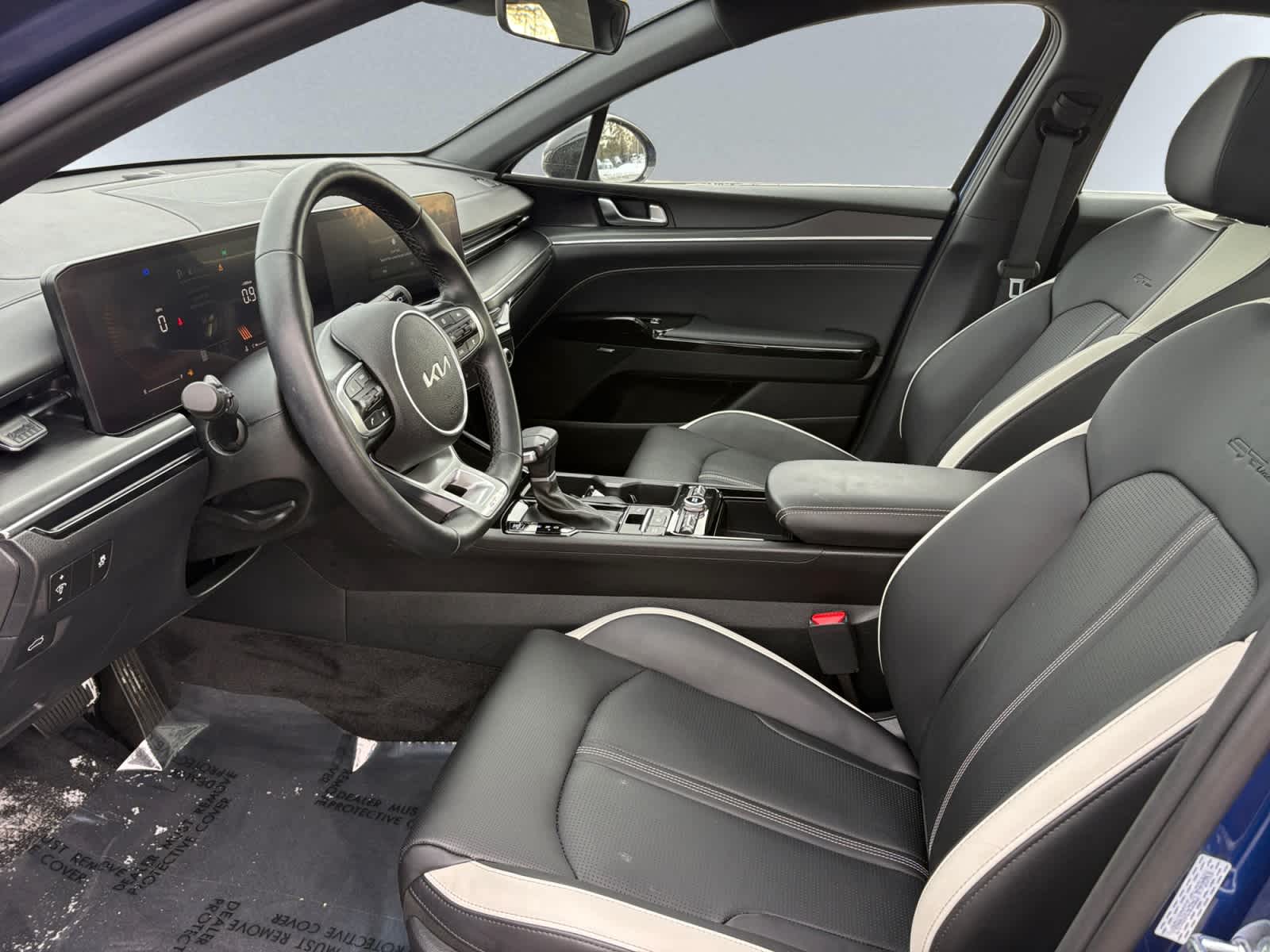 used 2025 Kia K5 car, priced at $29,288