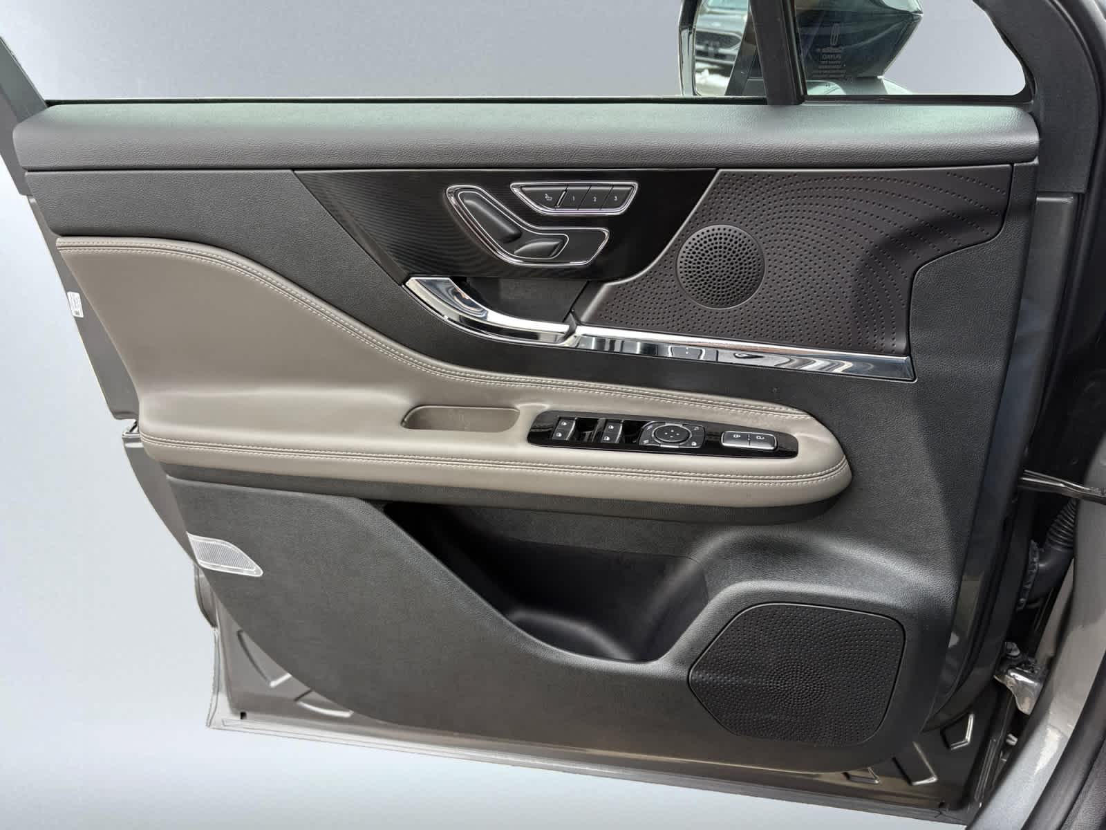 used 2025 Lincoln Corsair car, priced at $39,688