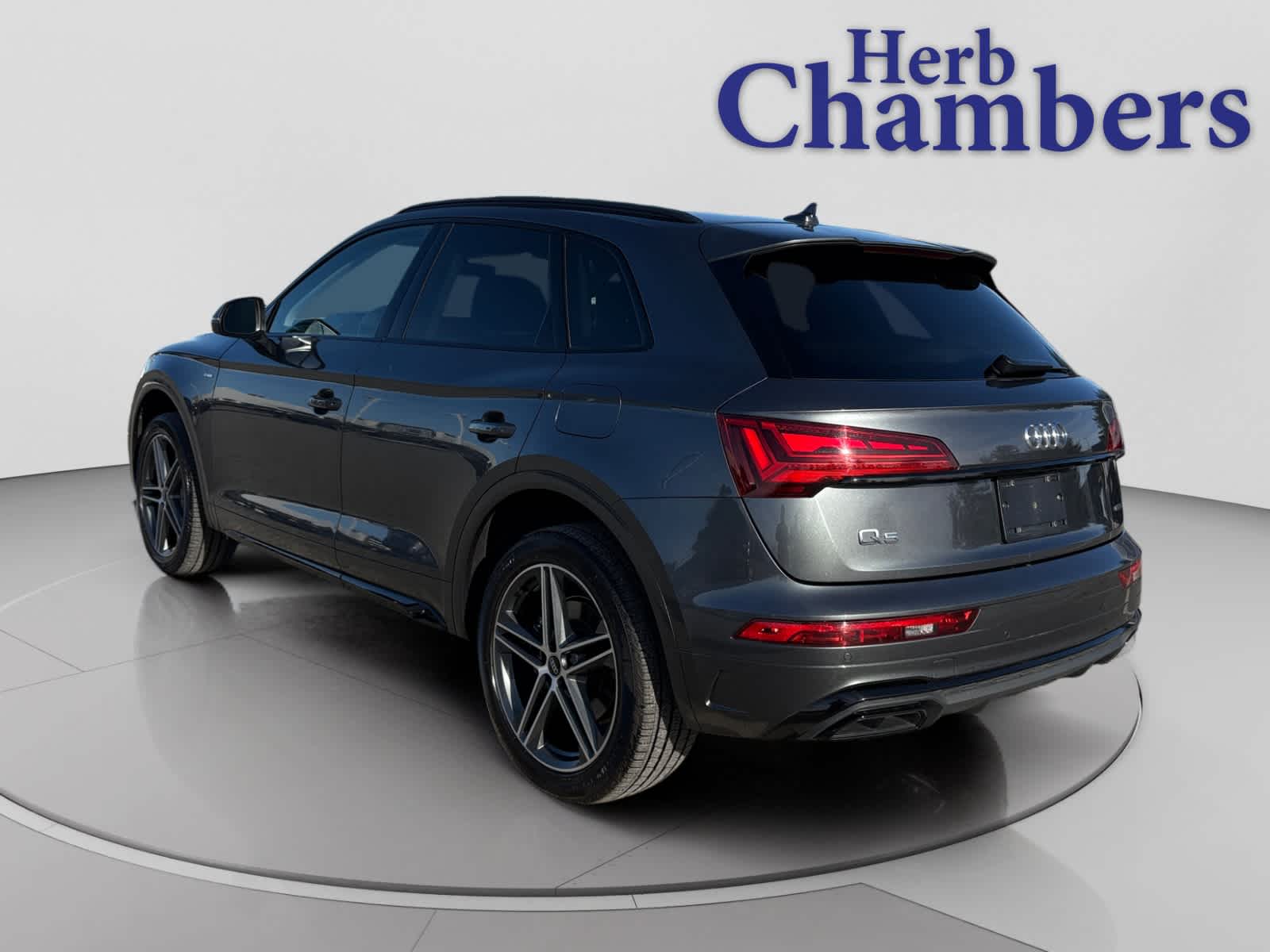 2023 Audi Q5 55 S line Premium Plus photo 3