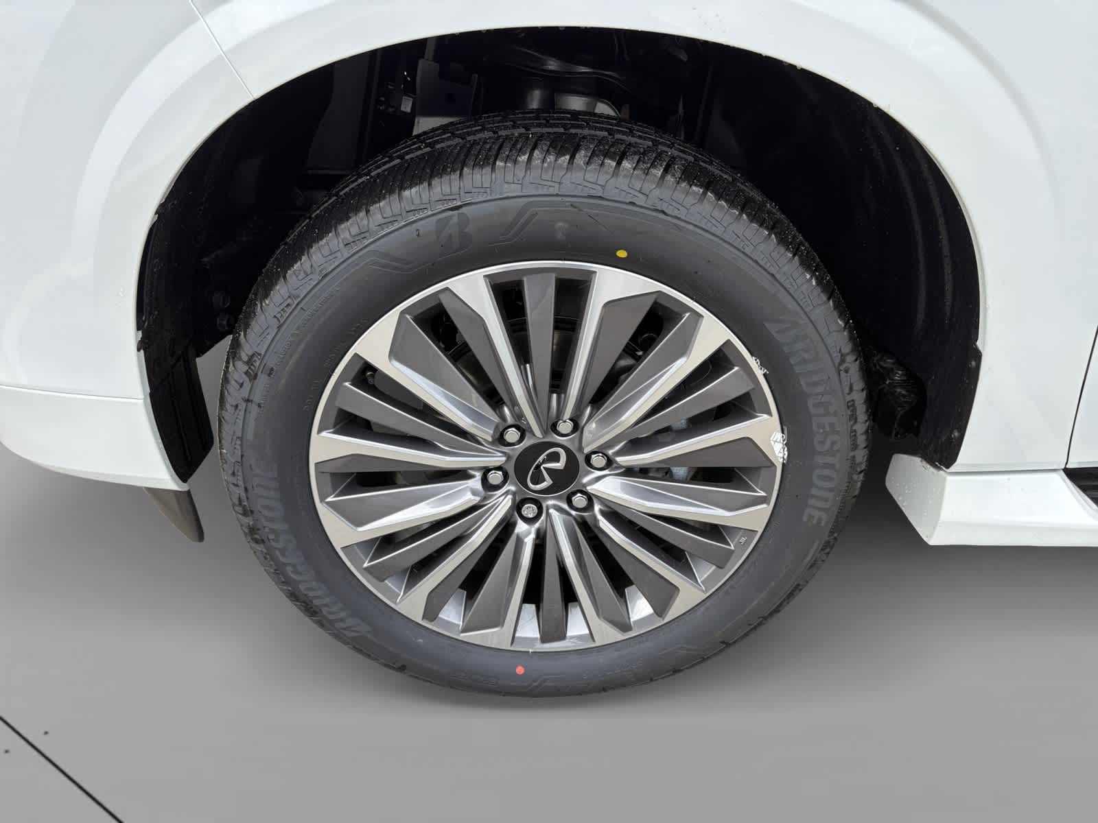 new 2025 INFINITI QX80 car, priced at $100,987