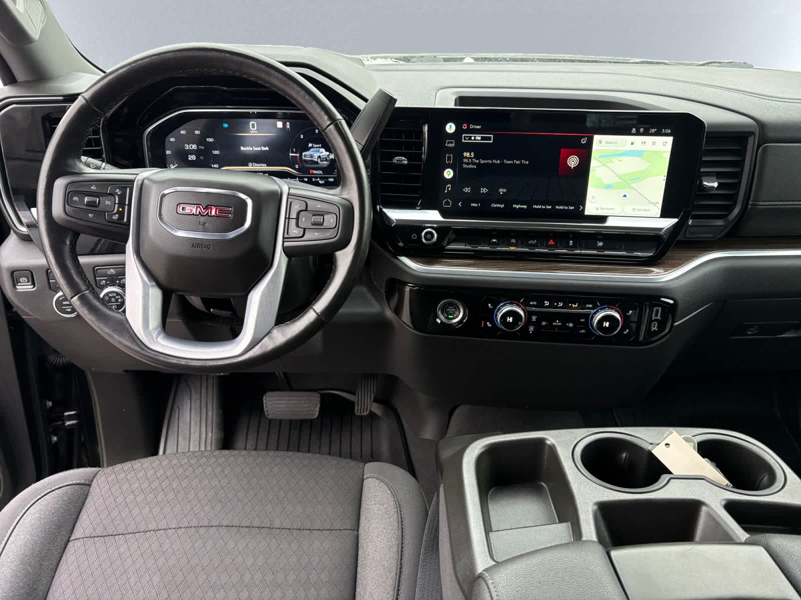 used 2022 GMC Sierra 1500 car, priced at $40,988