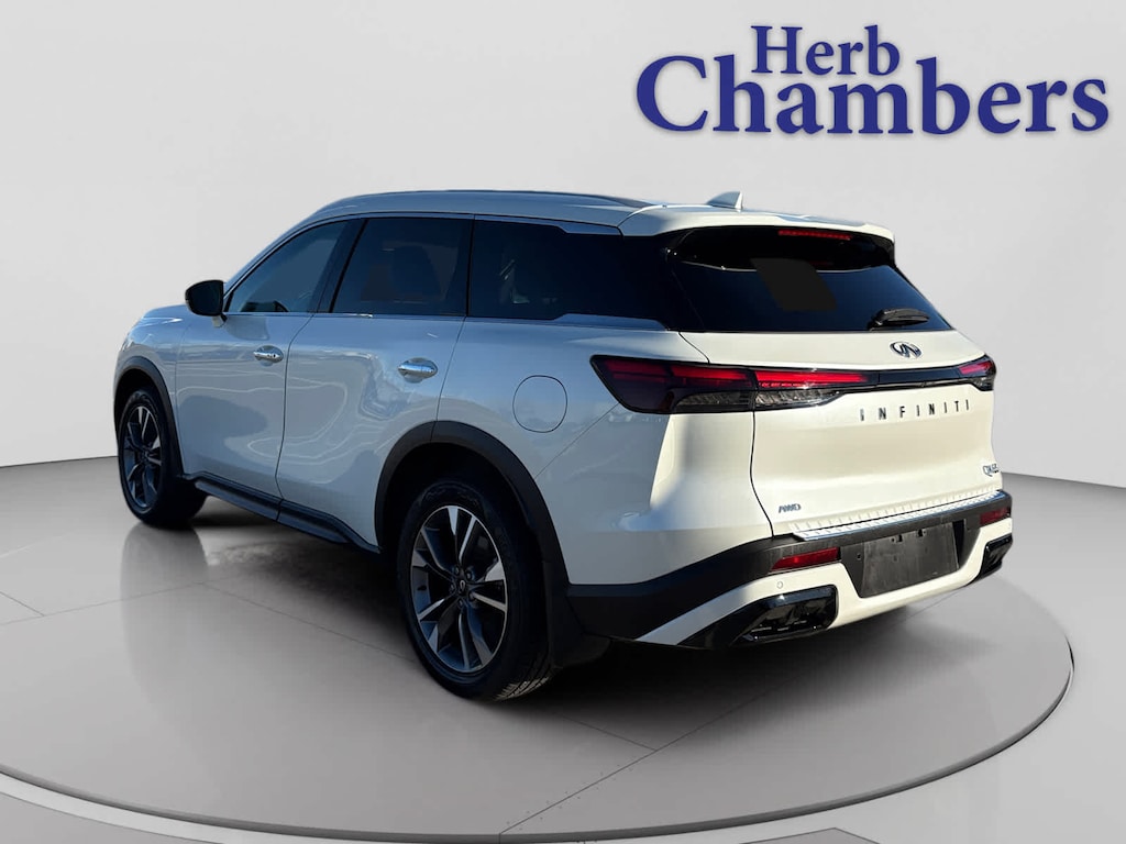 Used 2023 INFINITI QX60 LUXE SUV