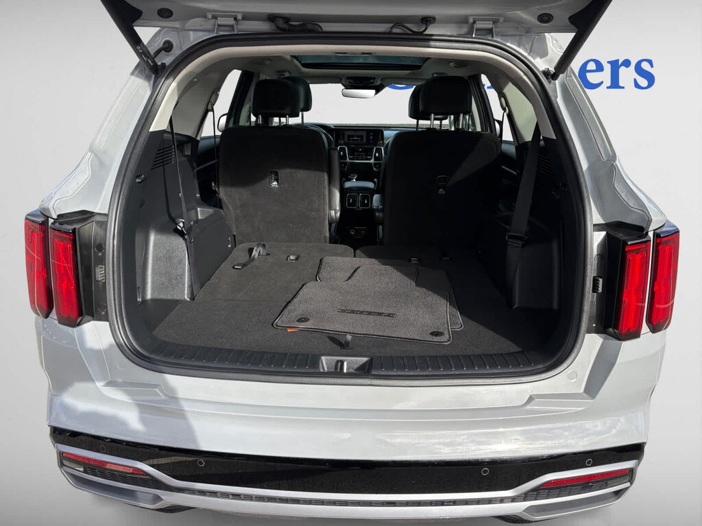 Used 2023 Kia Sorento SX SUV