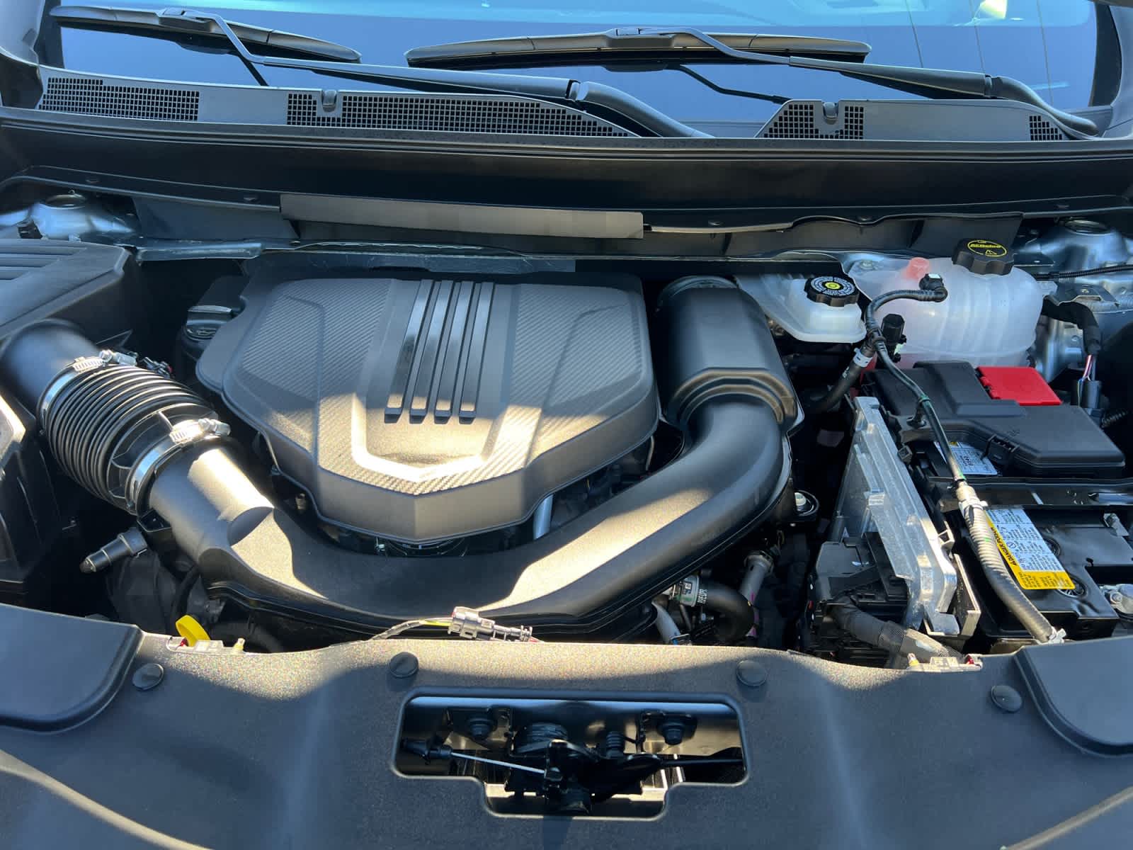 used 2025 GMC Acadia car, priced at $36,988