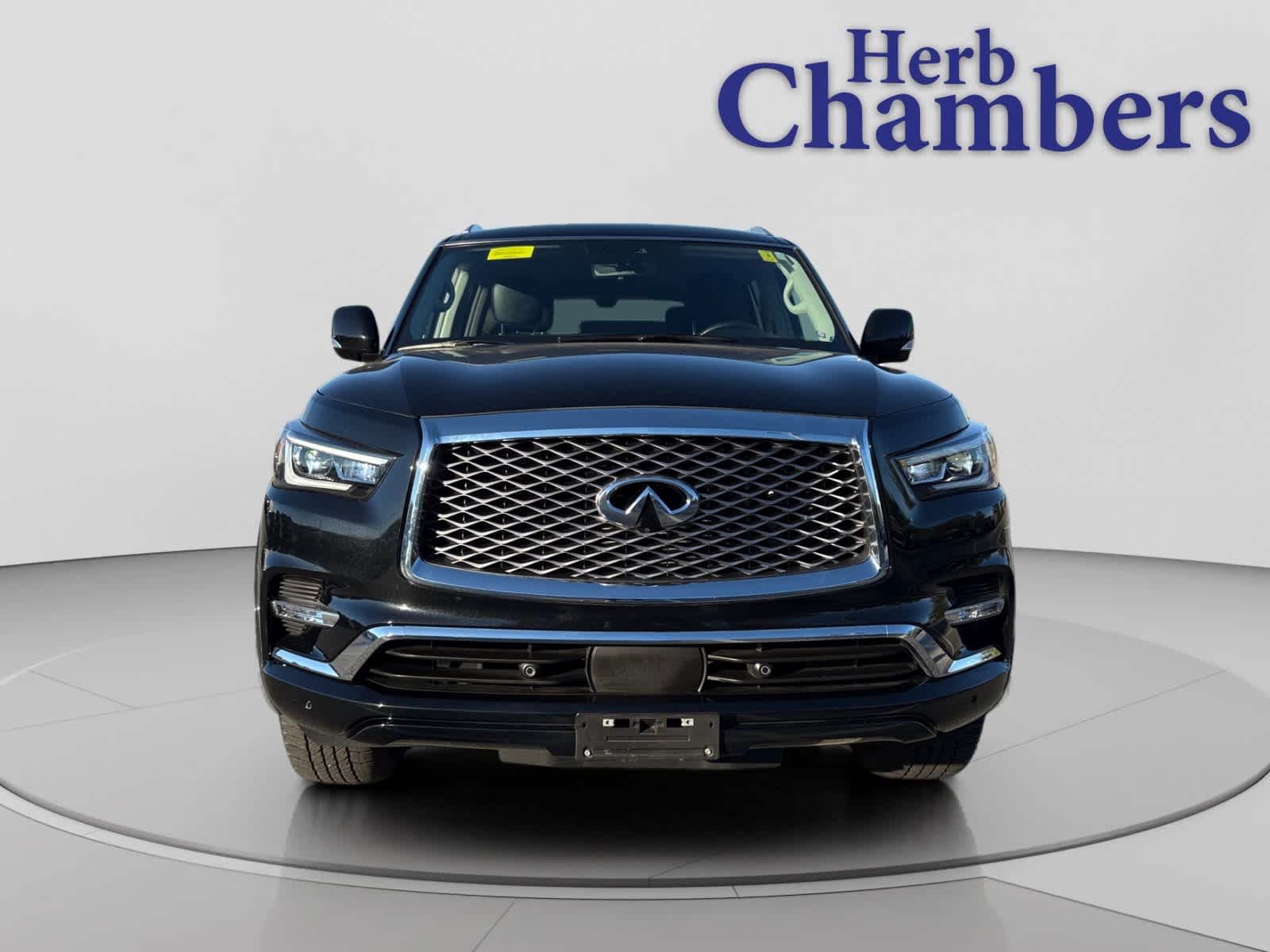 2024 Infiniti QX80 Luxe photo 2