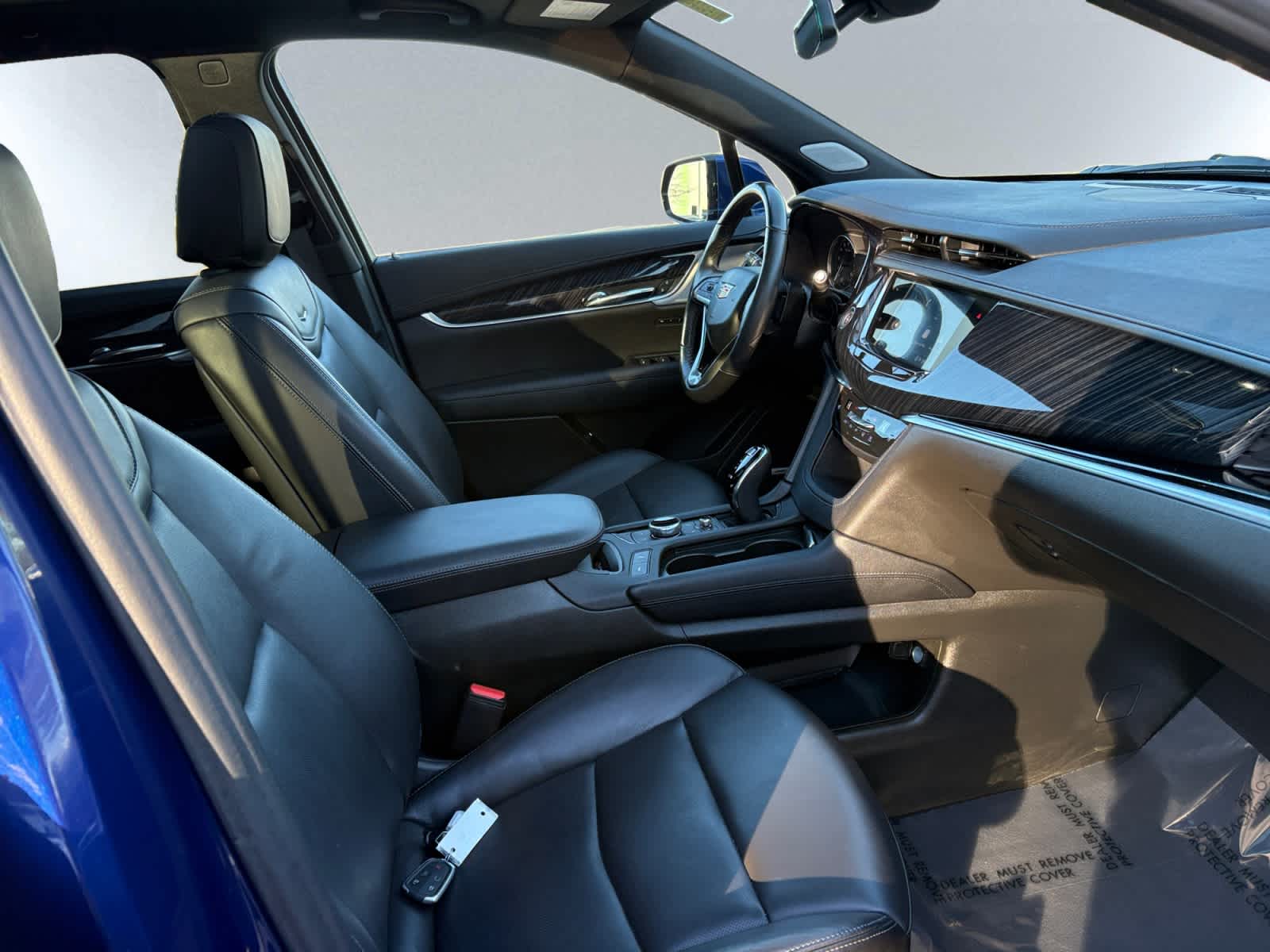 used 2025 Cadillac XT6 car, priced at $44,888