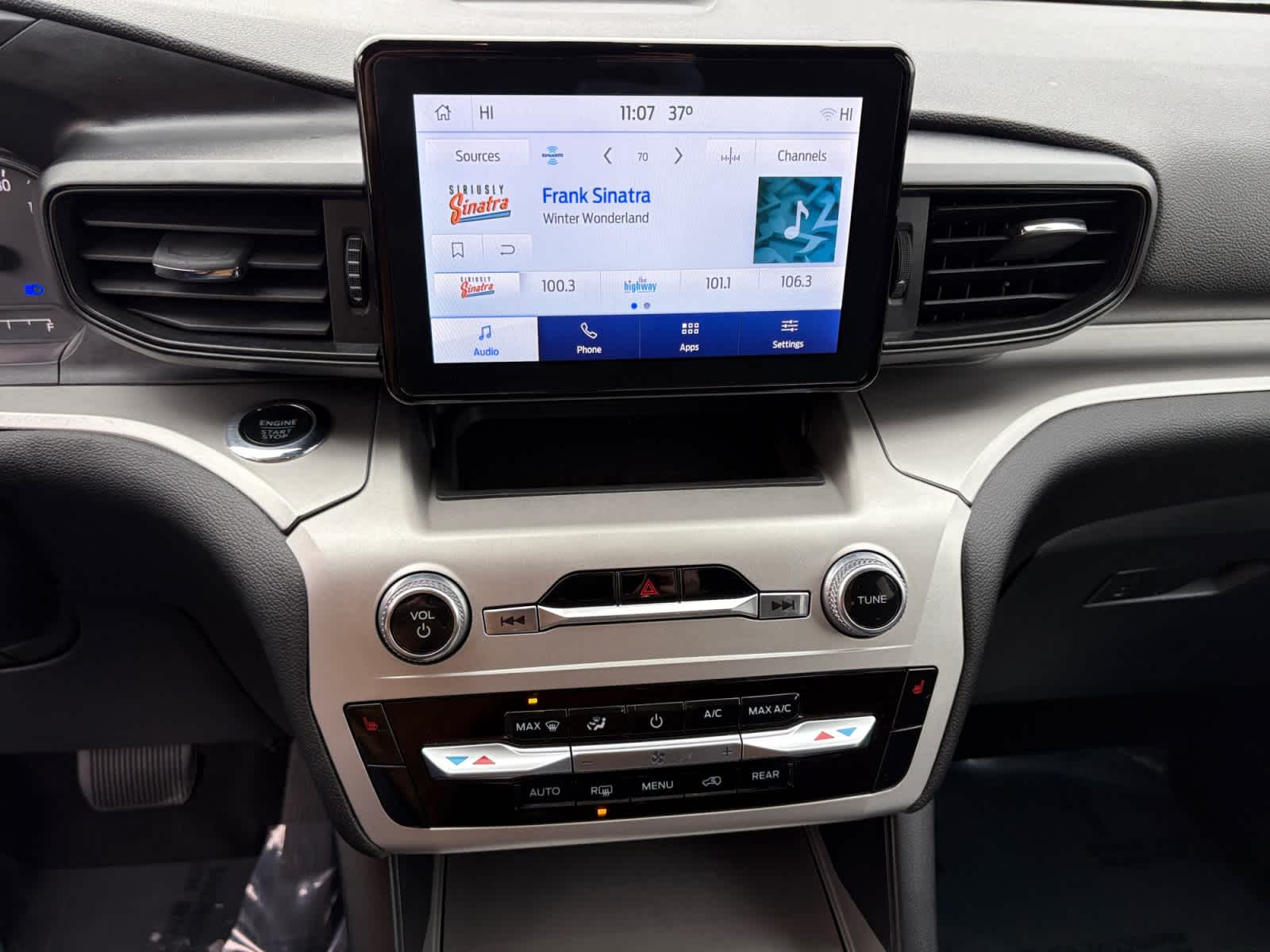 used 2022 Ford Explorer car, priced at $26,888