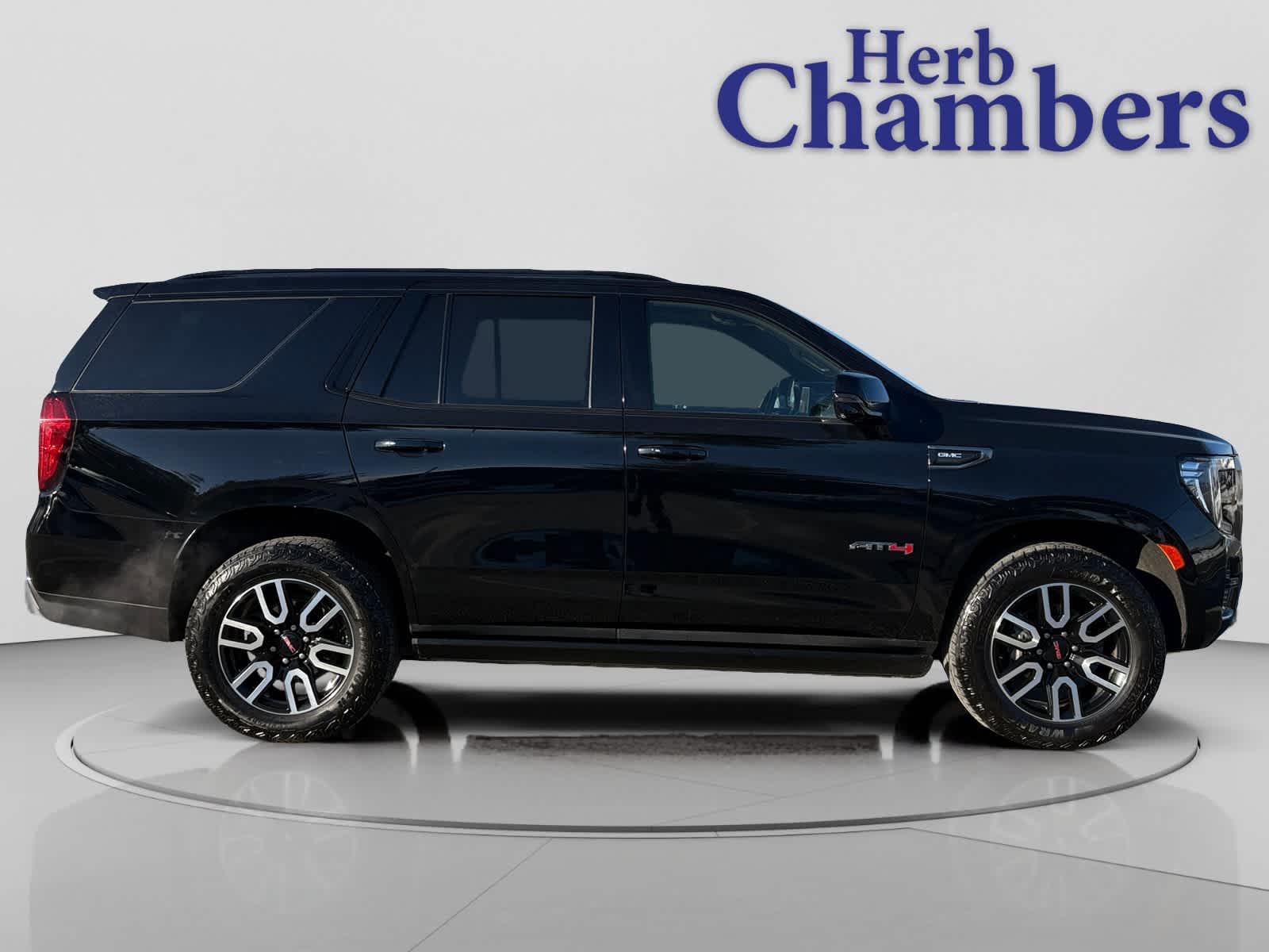 used 2023 GMC Yukon car, priced at $52,888