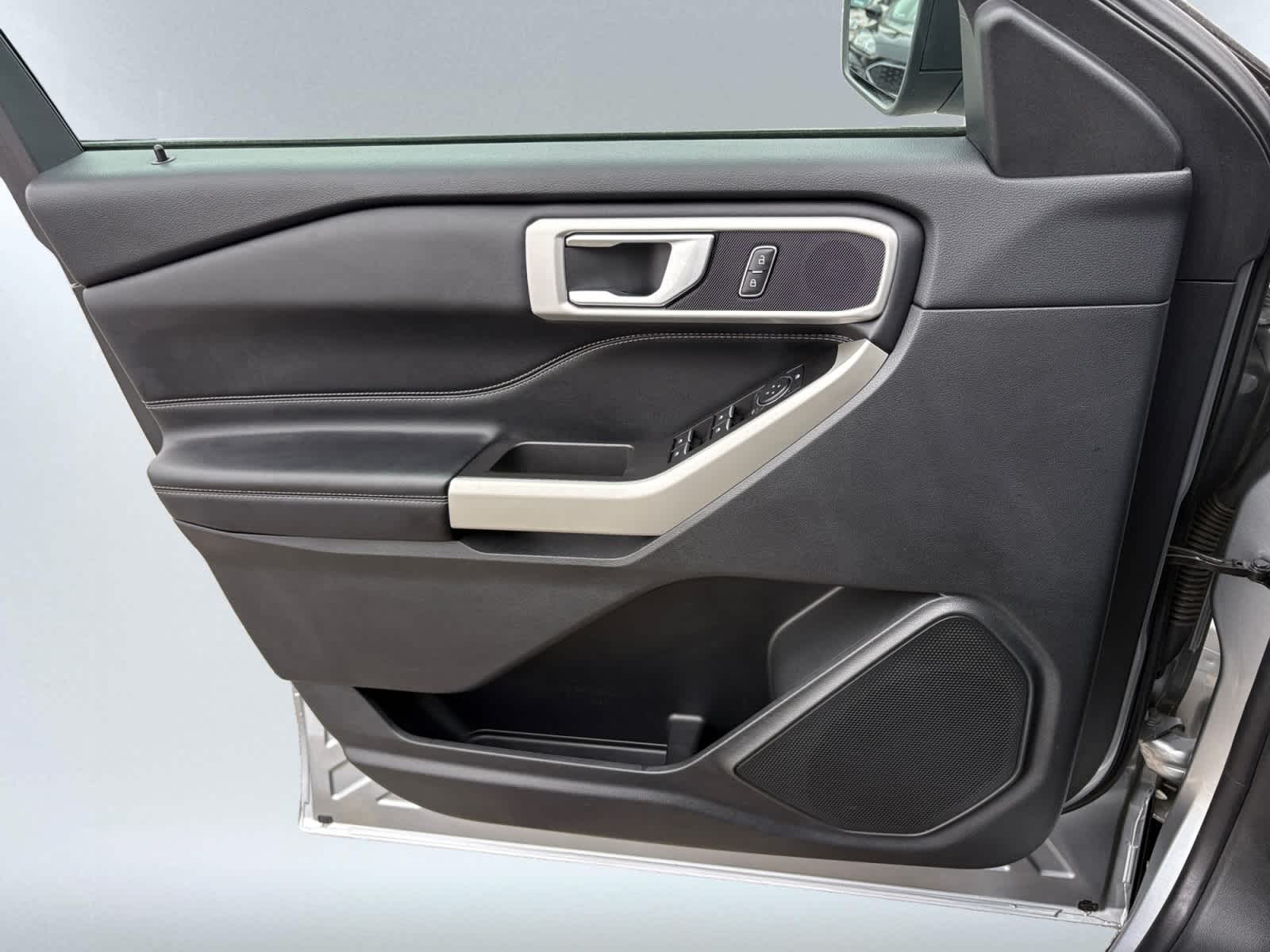 used 2022 Ford Explorer car, priced at $26,888