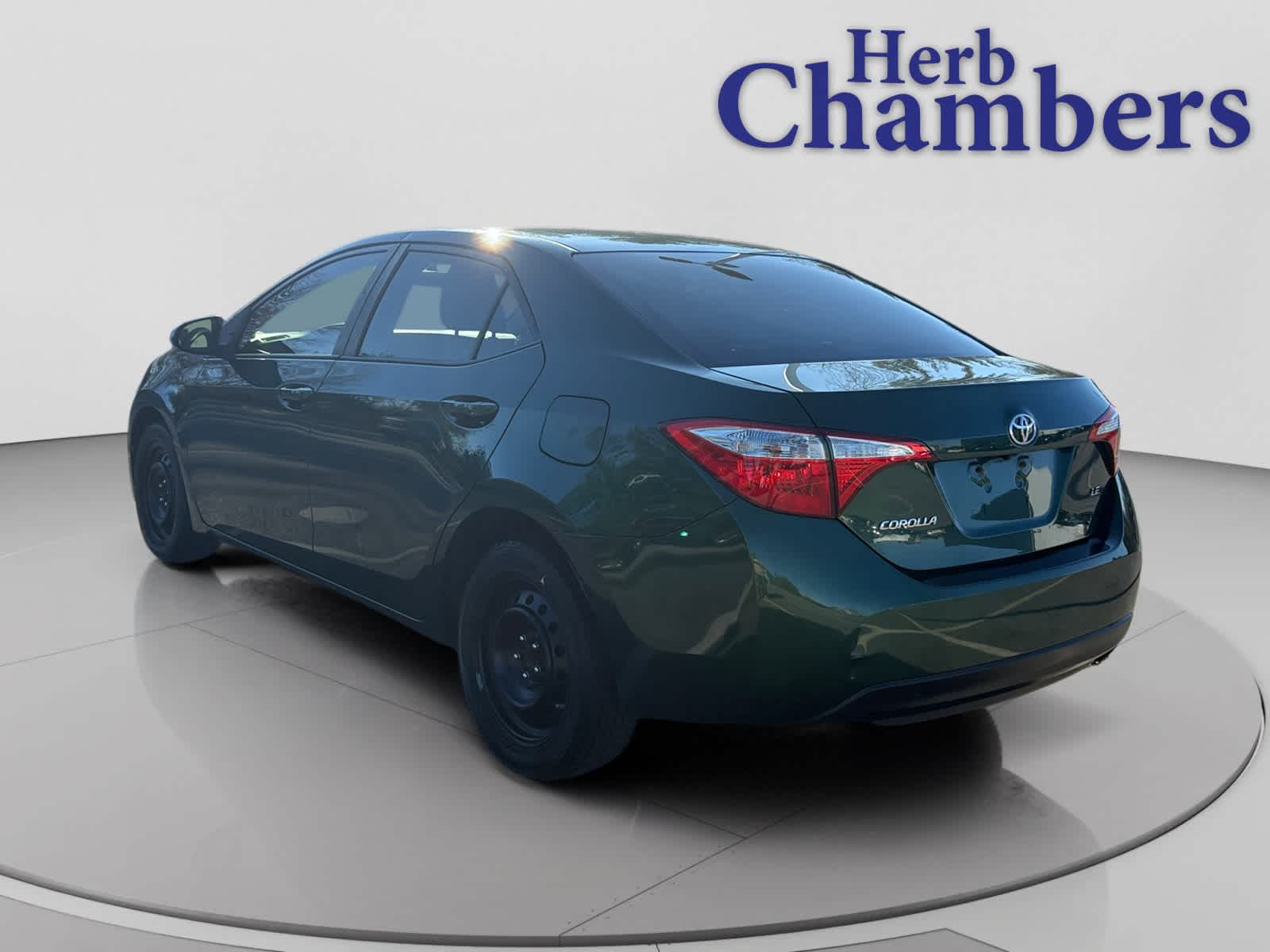 2016 Toyota Corolla LE photo 3