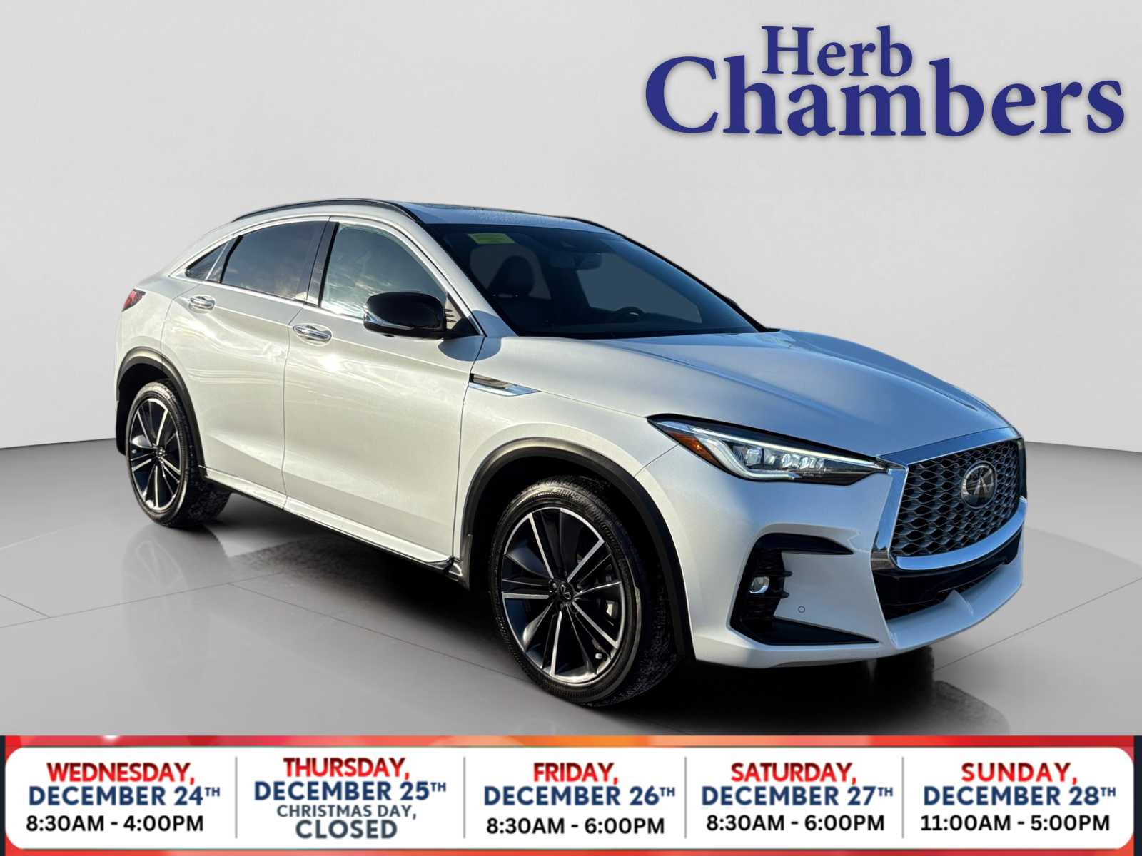 2023 INFINITI QX55 Essential's photo