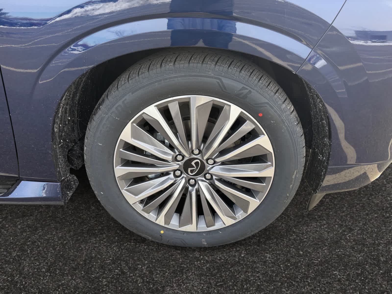 new 2025 INFINITI QX80 car, priced at $100,791