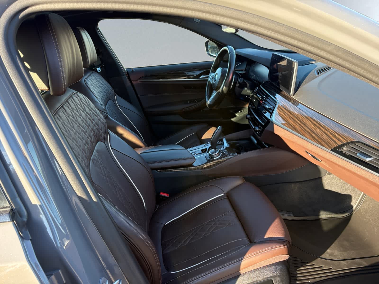 used 2022 BMW 540i car, priced at $49,988