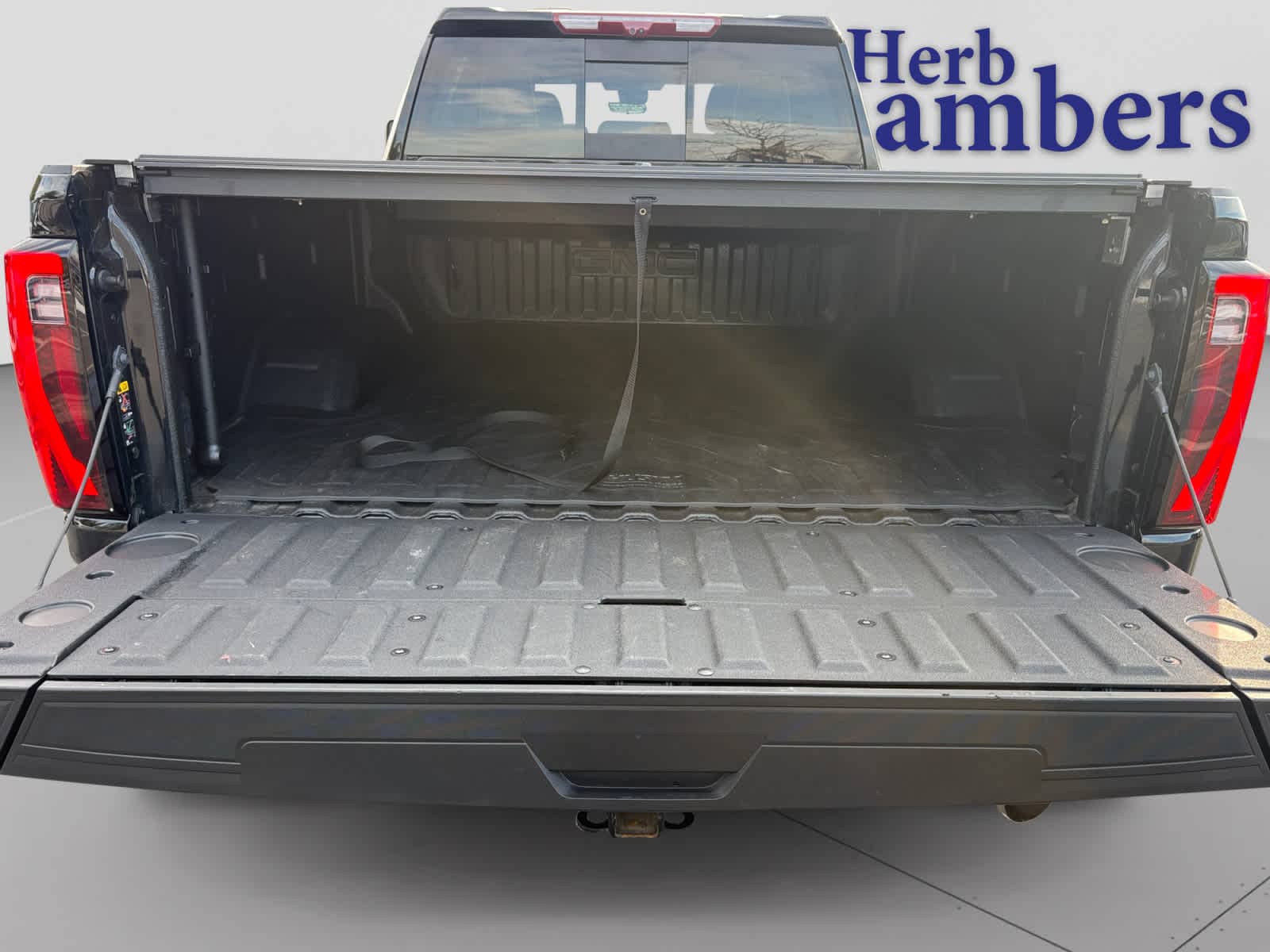 used 2025 GMC Sierra 2500 HD car, priced at $82,288