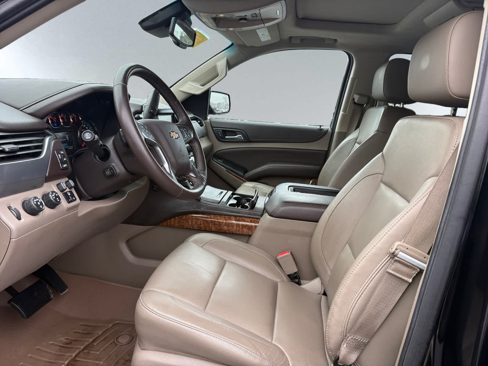 used 2016 Chevrolet Suburban car, priced at $22,888