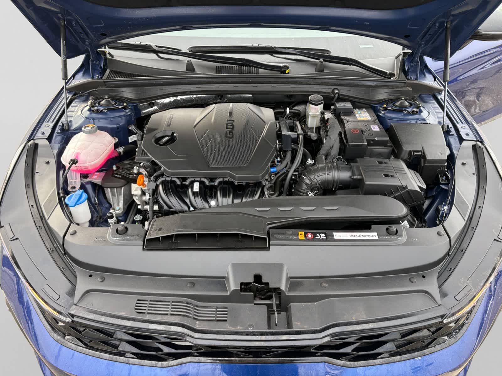 used 2025 Kia K5 car, priced at $29,288