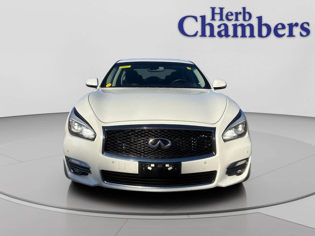 Used 2016 INFINITI Q70 3.7 w/ Premium Sedan