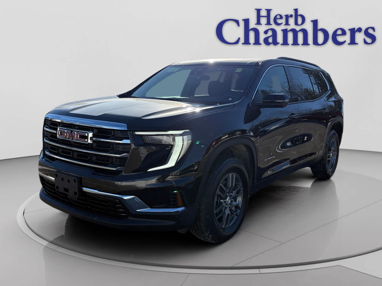 used 2025 GMC Acadia car, priced at $34,188