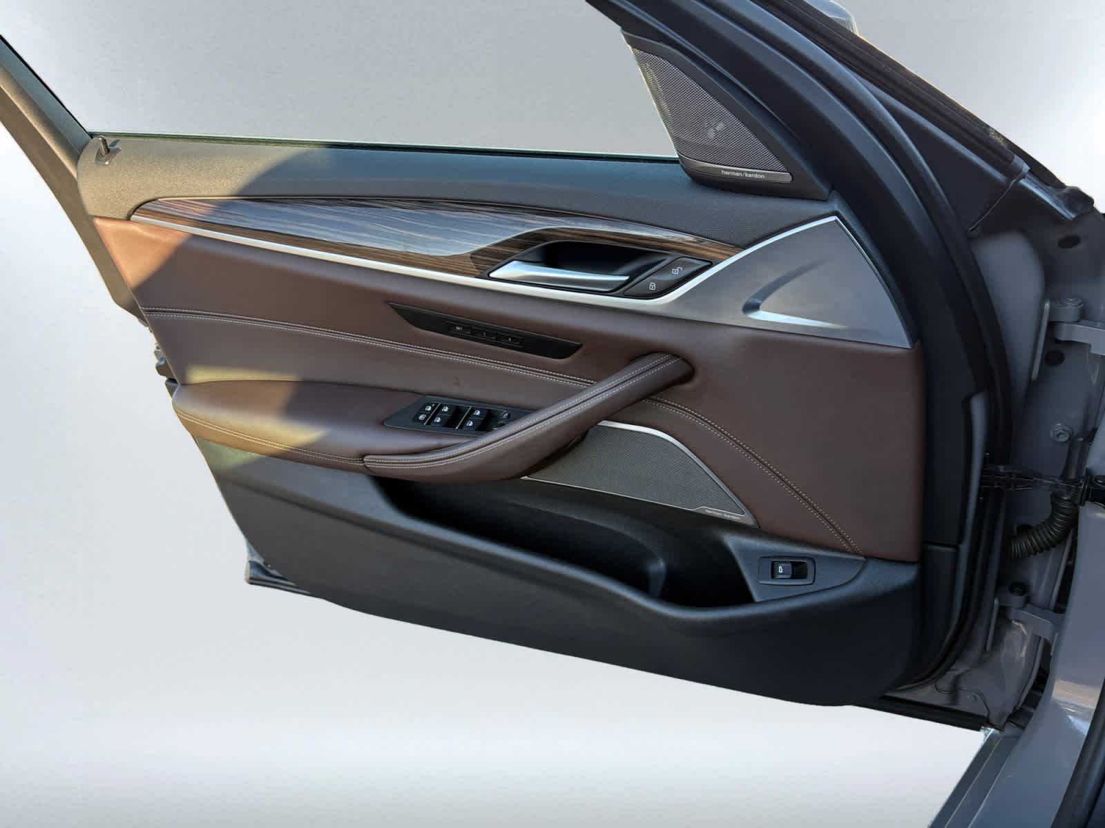 used 2022 BMW 540i car, priced at $49,988