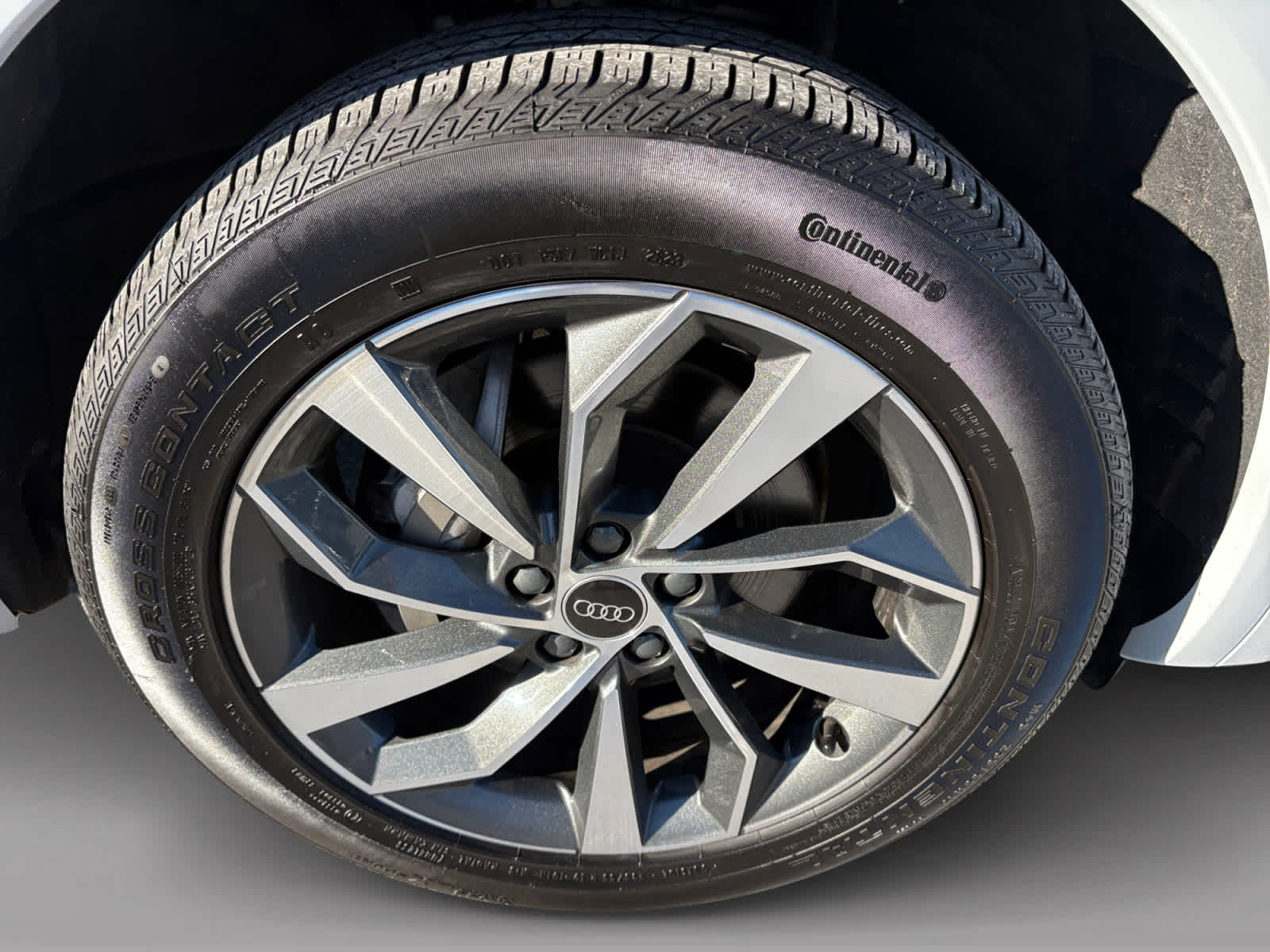 used 2024 Audi Q5 car, priced at $39,588