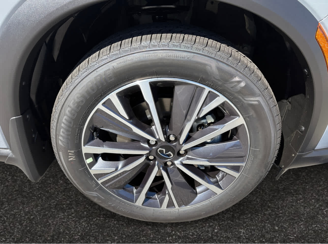 new 2026 INFINITI QX60 car, priced at $58,606