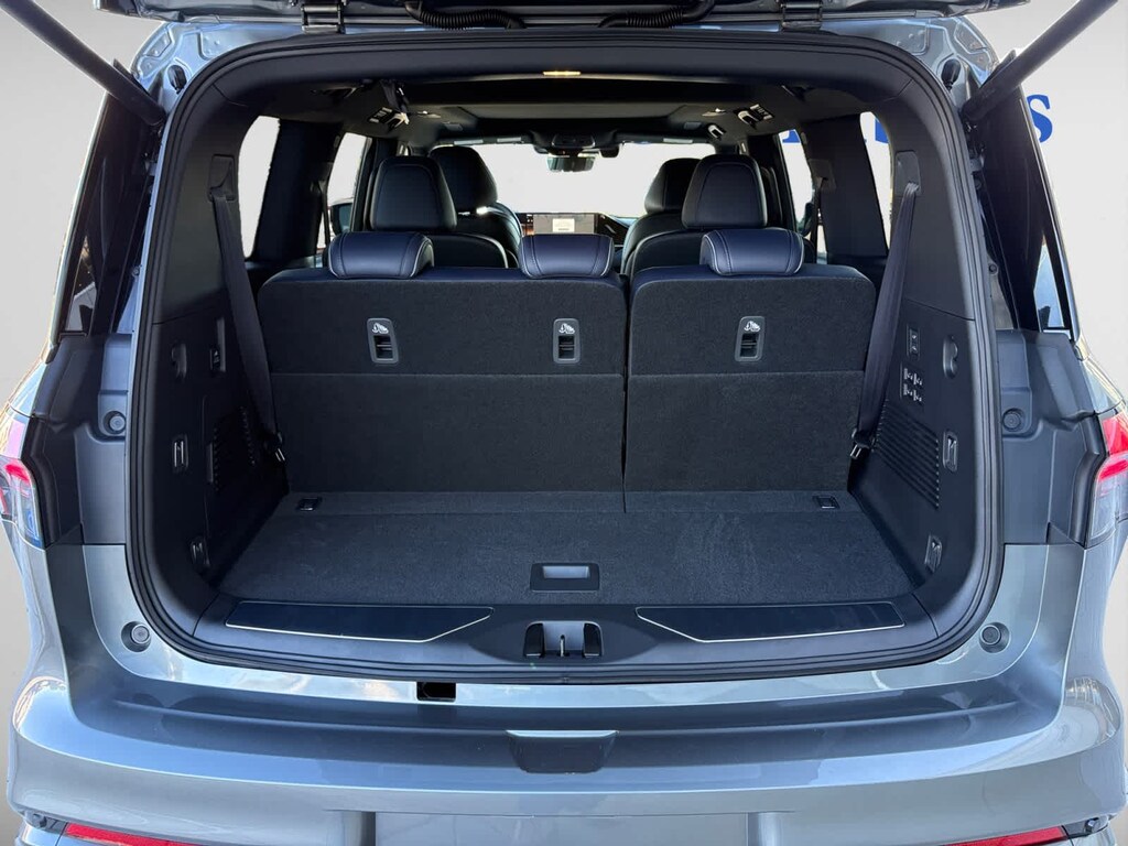 New 2026 INFINITI QX80 Sport SUV