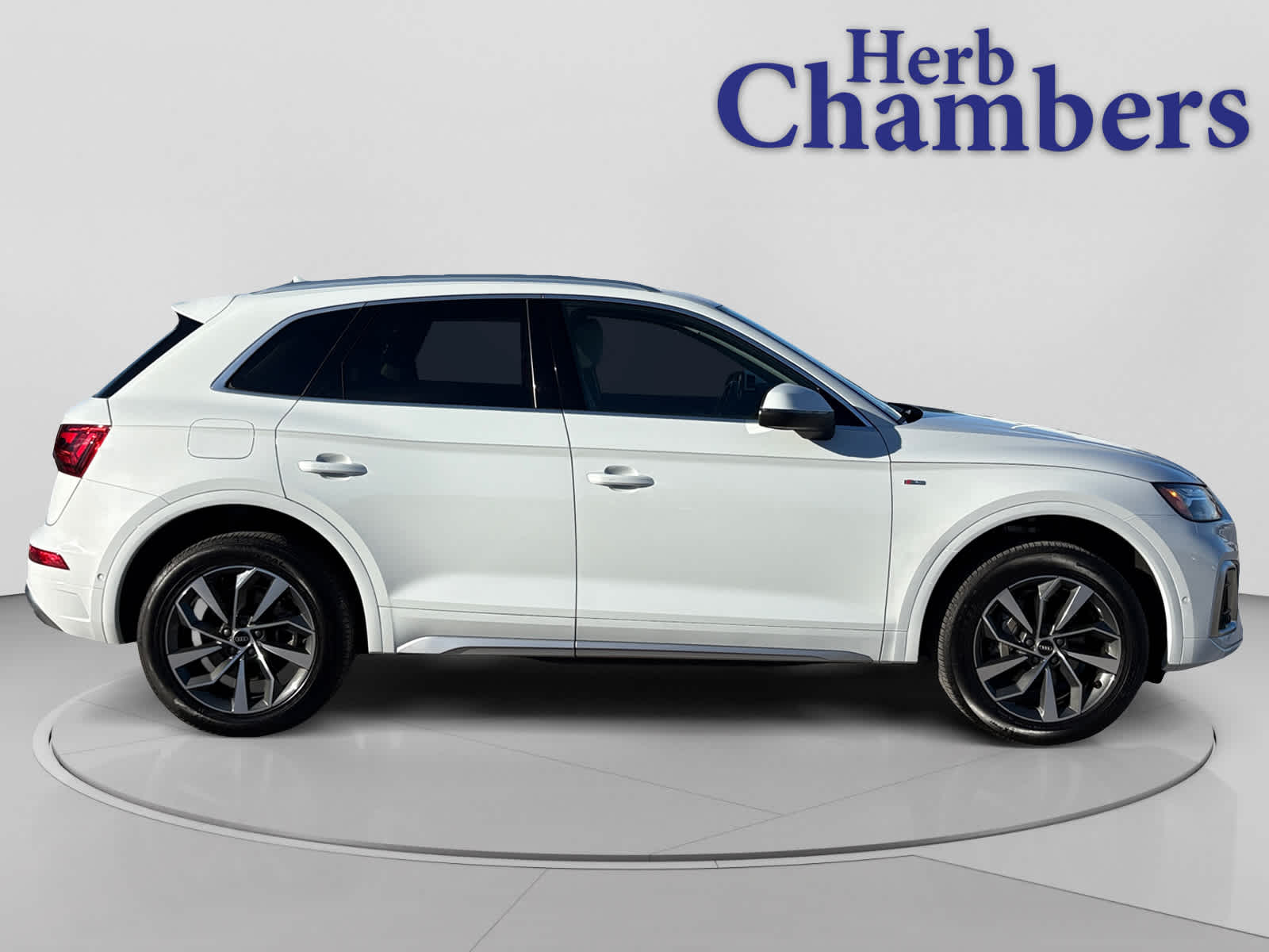 used 2024 Audi Q5 car, priced at $39,588