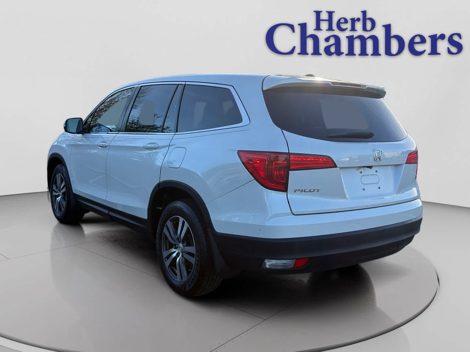 2016 Honda Pilot EX photo 3