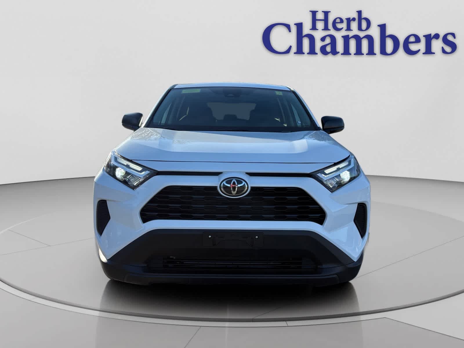 2025 Toyota RAV4 LE photo 2