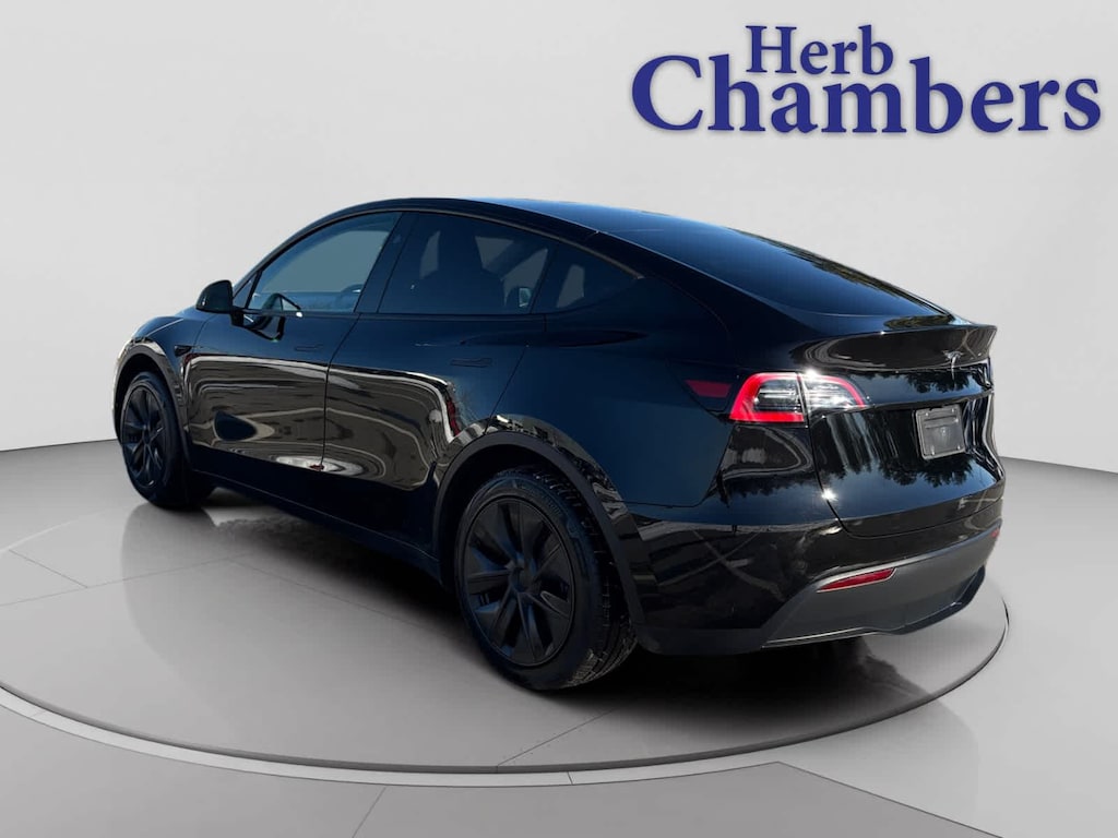 Used 2025 Tesla Model Y Long Range SUV