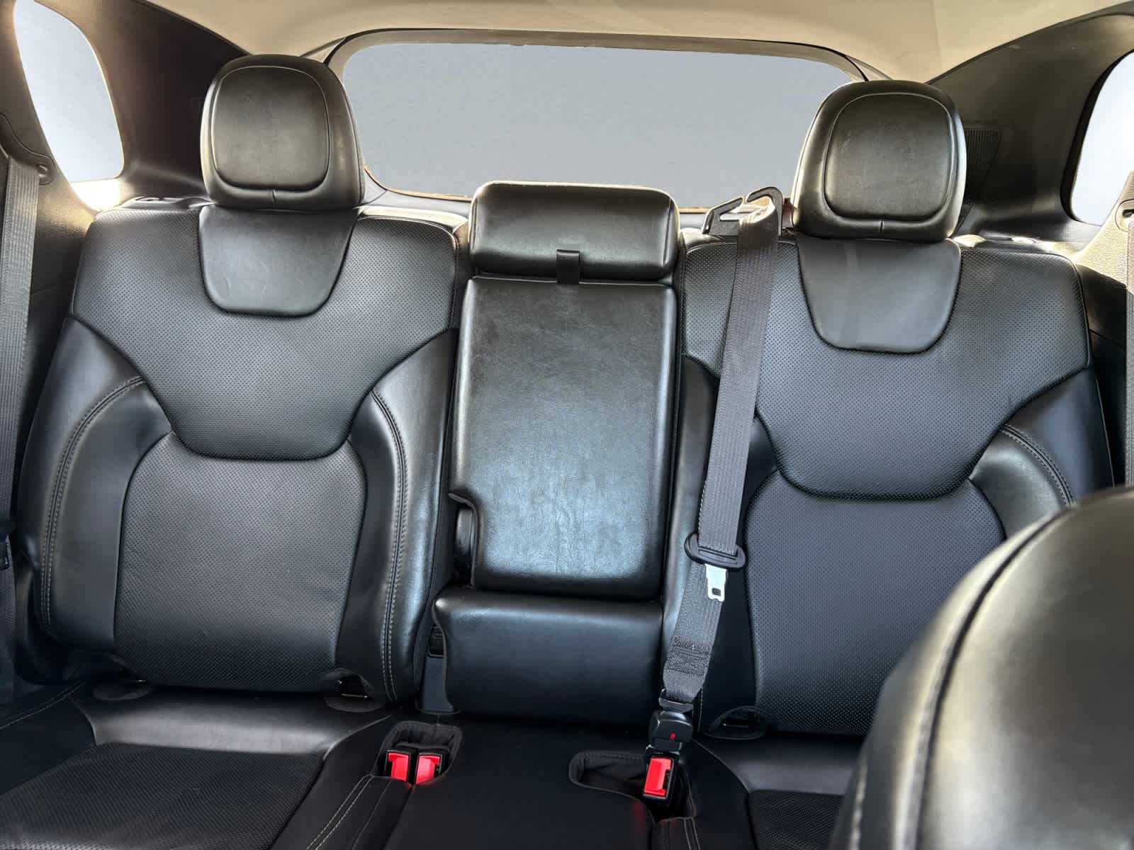 used 2020 Jeep Cherokee car, priced at $17,988