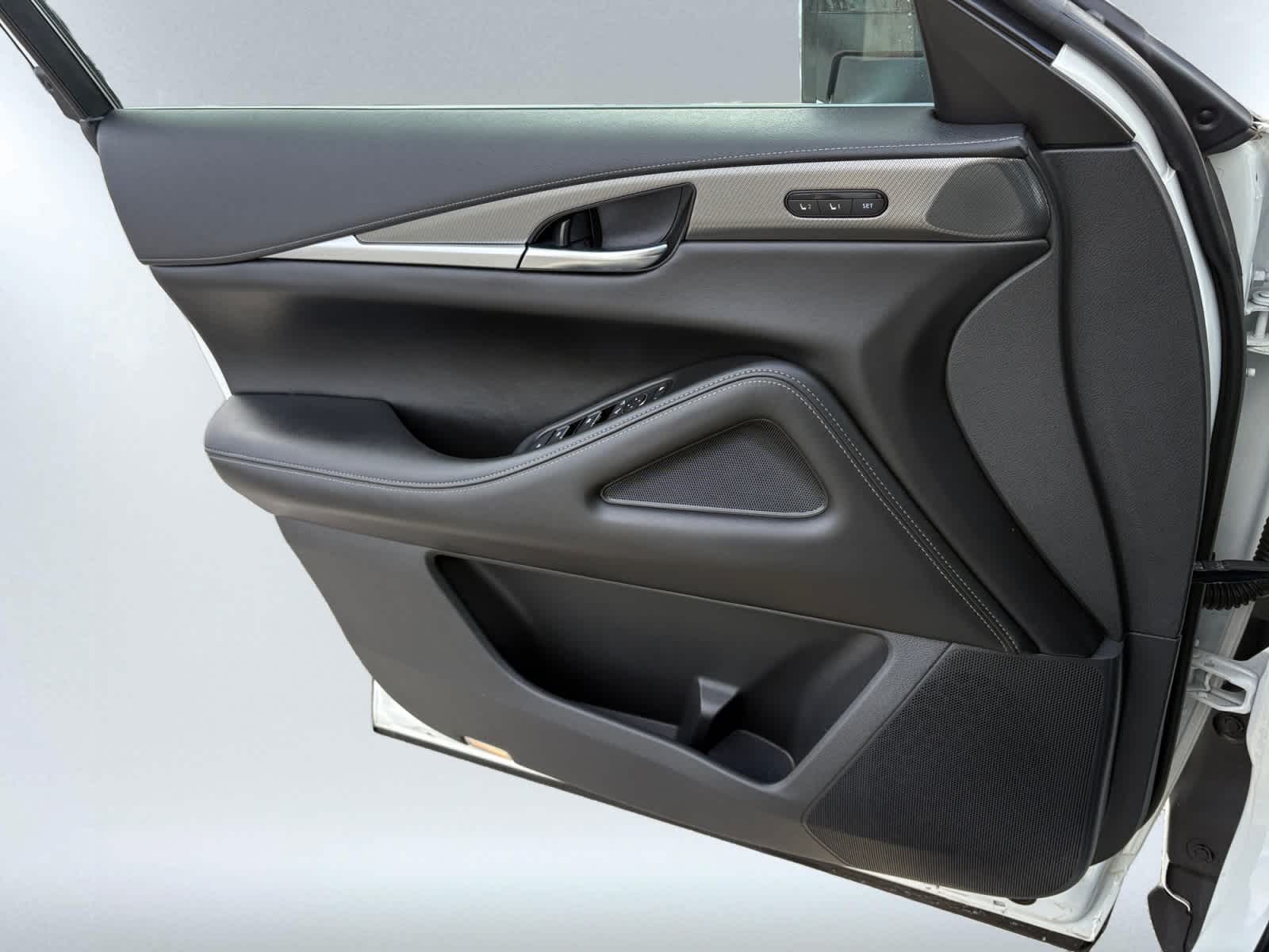 used 2023 INFINITI QX60 car, priced at $35,188