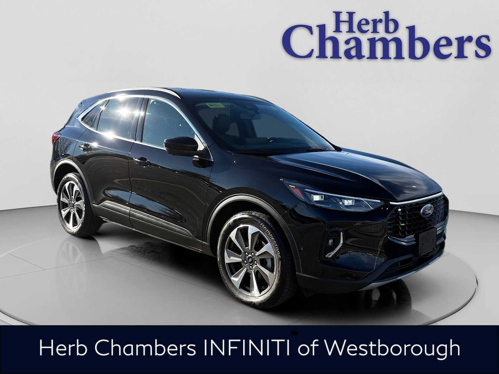 Used 2023 Ford Escape Platinum SUV