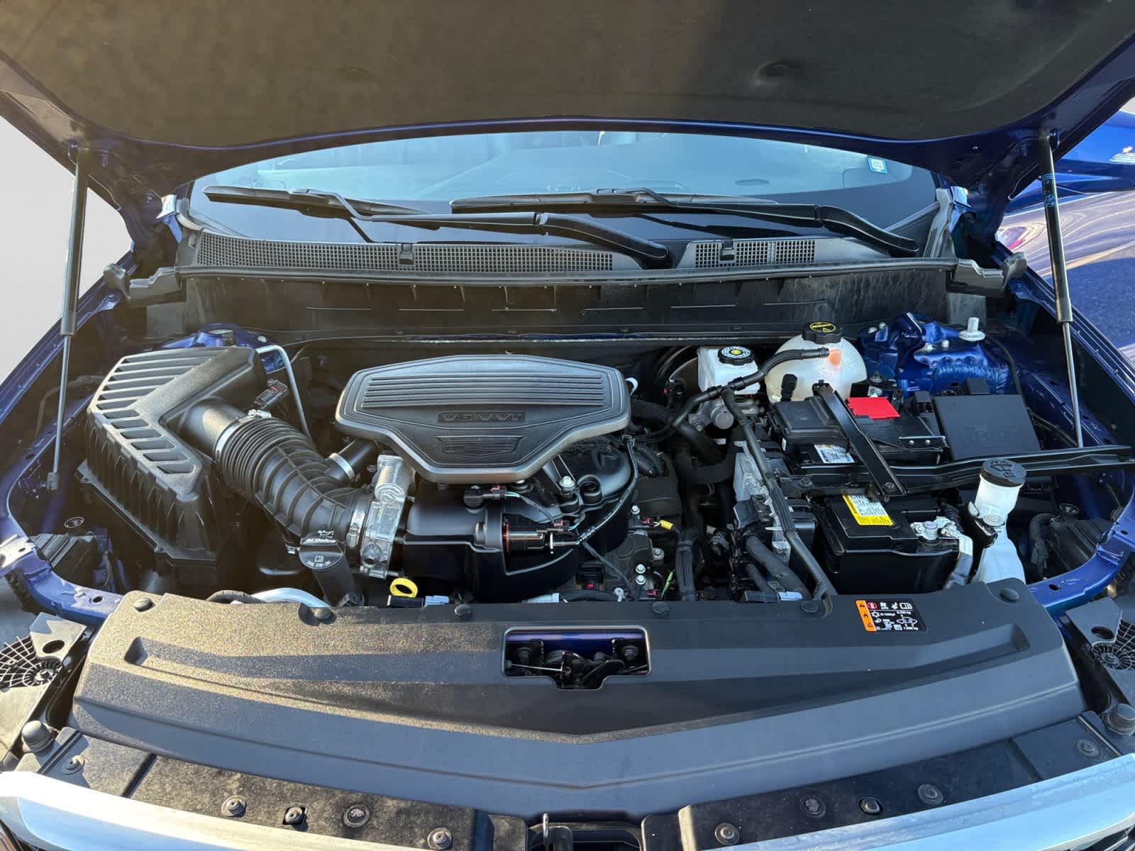 used 2025 Cadillac XT6 car, priced at $44,888