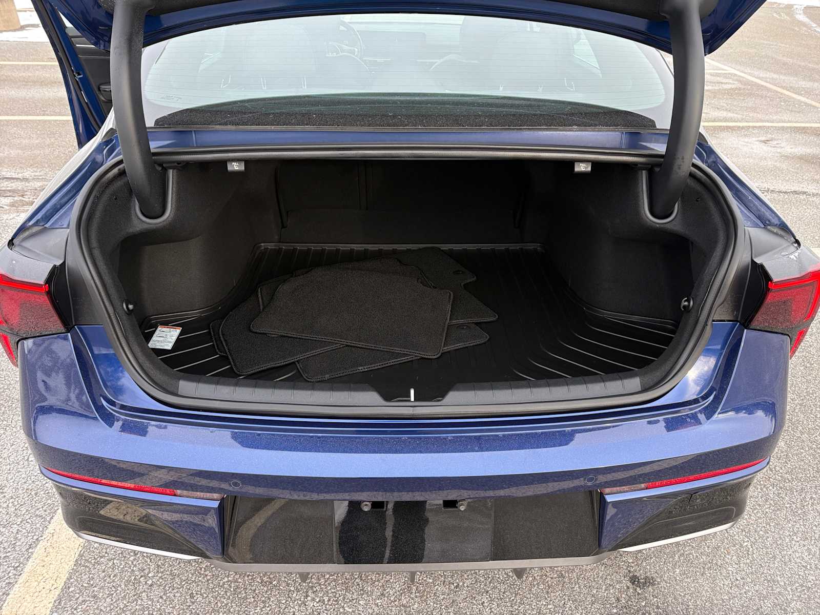 used 2025 Kia K5 car, priced at $29,288