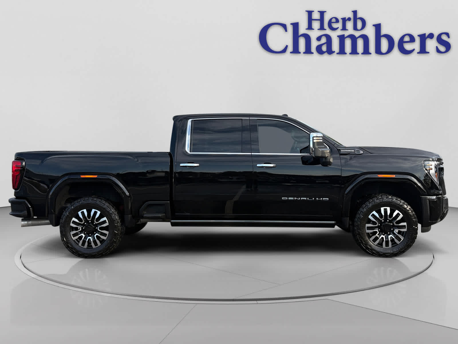 used 2025 GMC Sierra 2500 HD car, priced at $82,288