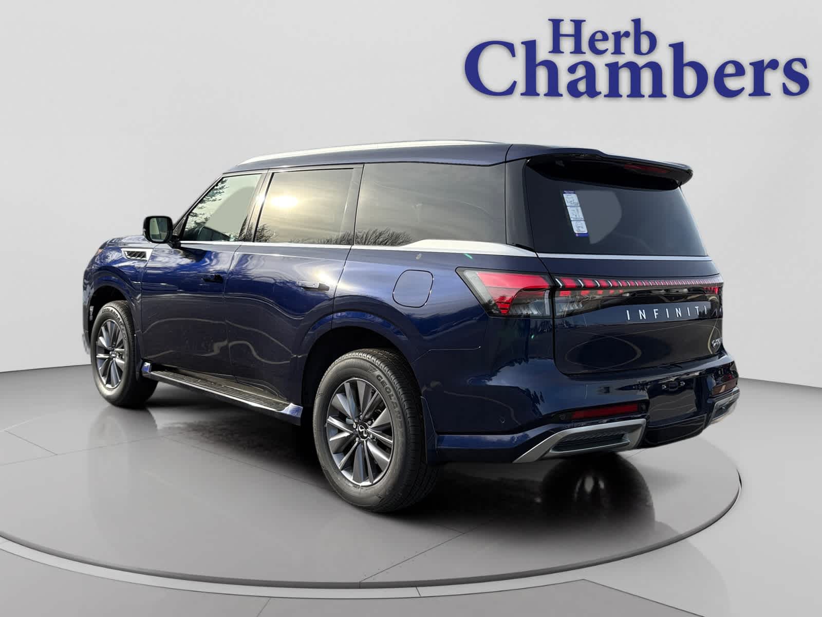 new 2026 INFINITI QX80 car, priced at $86,519