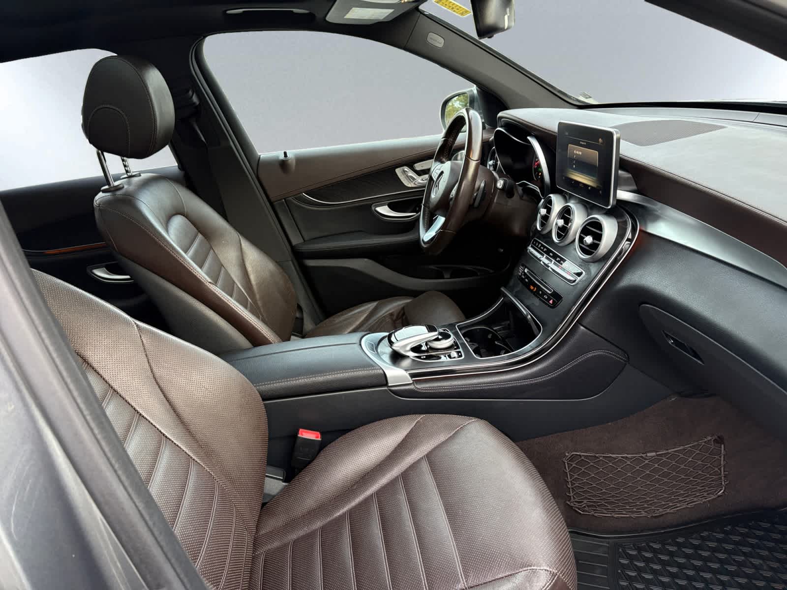 used 2016 Mercedes-Benz GLC 300 car, priced at $13,988