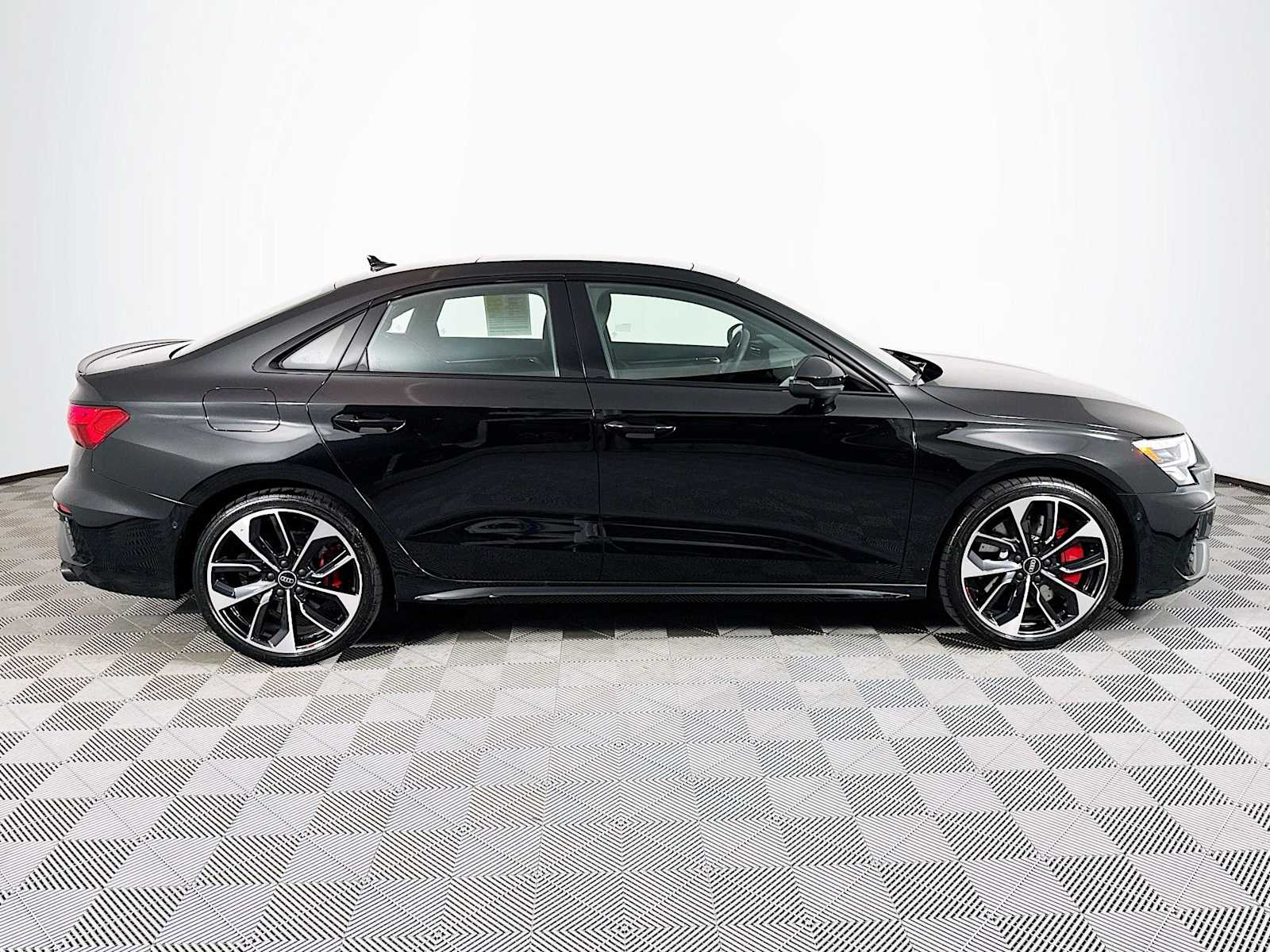2024 Audi S3 Premium Plus photo 4