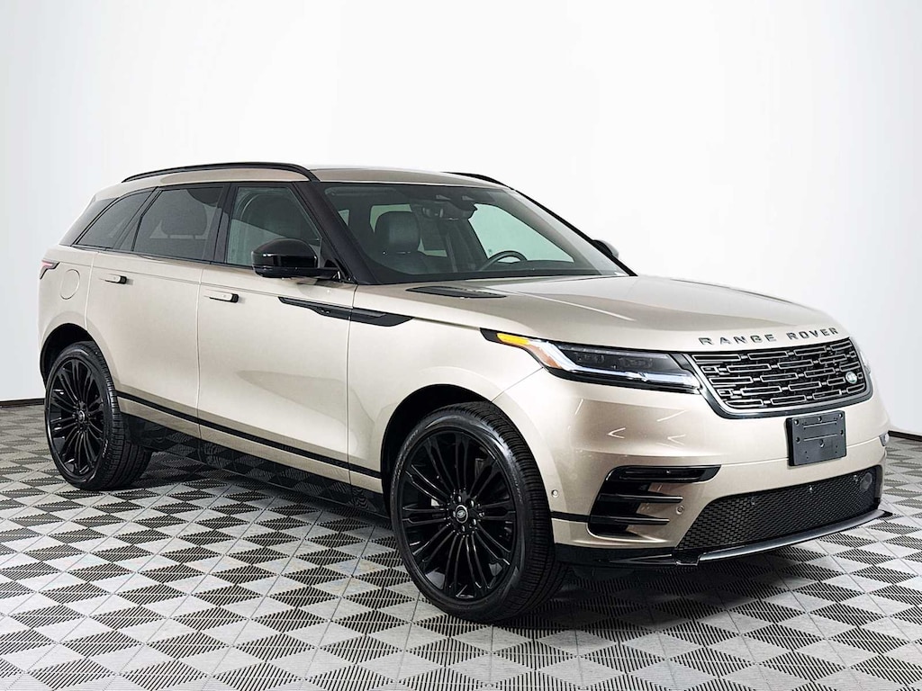Used 2026 Land Rover Range Rover Velar Dynamic SE SUV