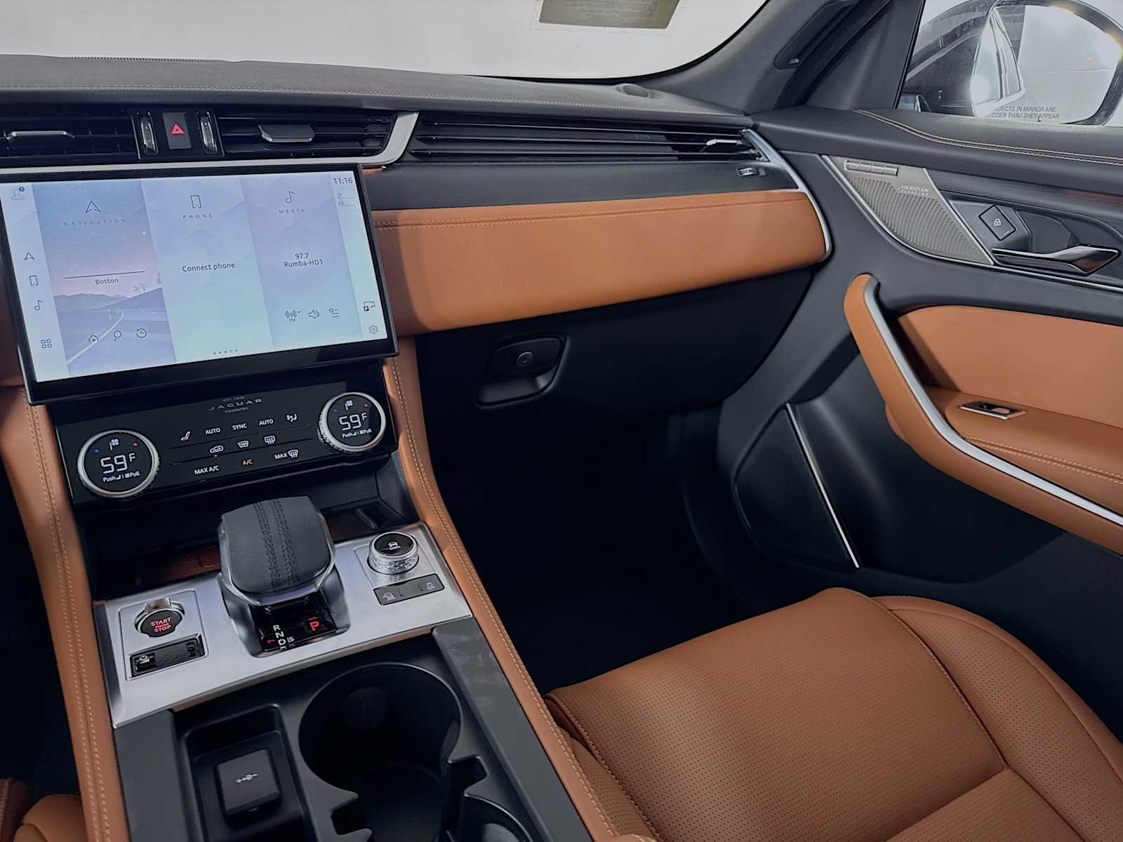 2026 Jaguar F-Pace R-Dynamic S - Photo 24