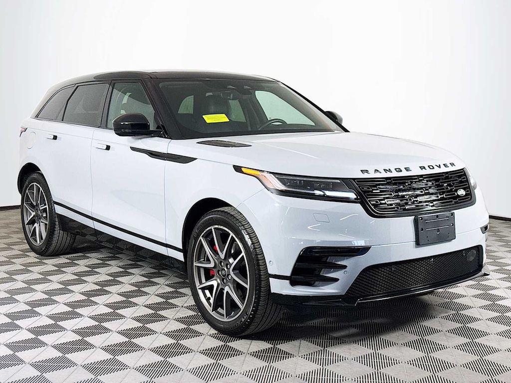 Used 2025 Land Rover Range Rover Velar Dynamic SE SUV