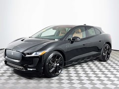 New 2024 Jaguar I-PACE EV400 R-Dynamic HSE SUV near Boston, MA