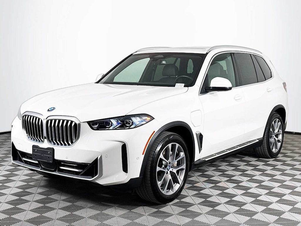 Used 2025 BMW X5 xDrive50e SUV