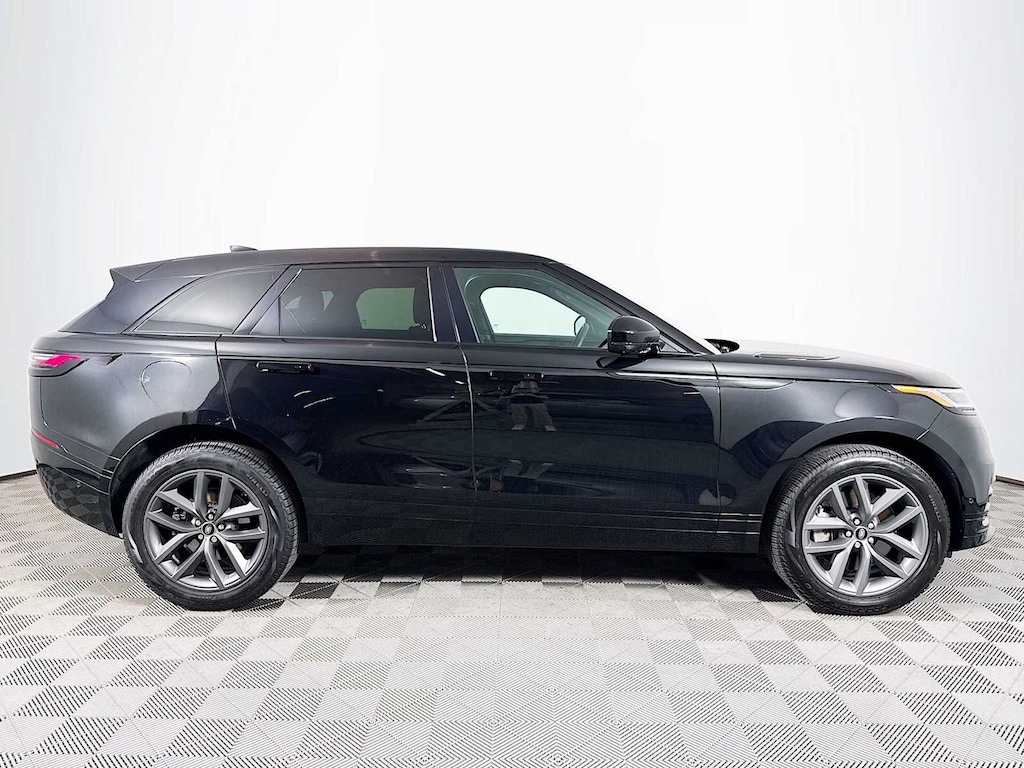 Certified 2026 Land Rover Range Rover Velar Dynamic SE SUV