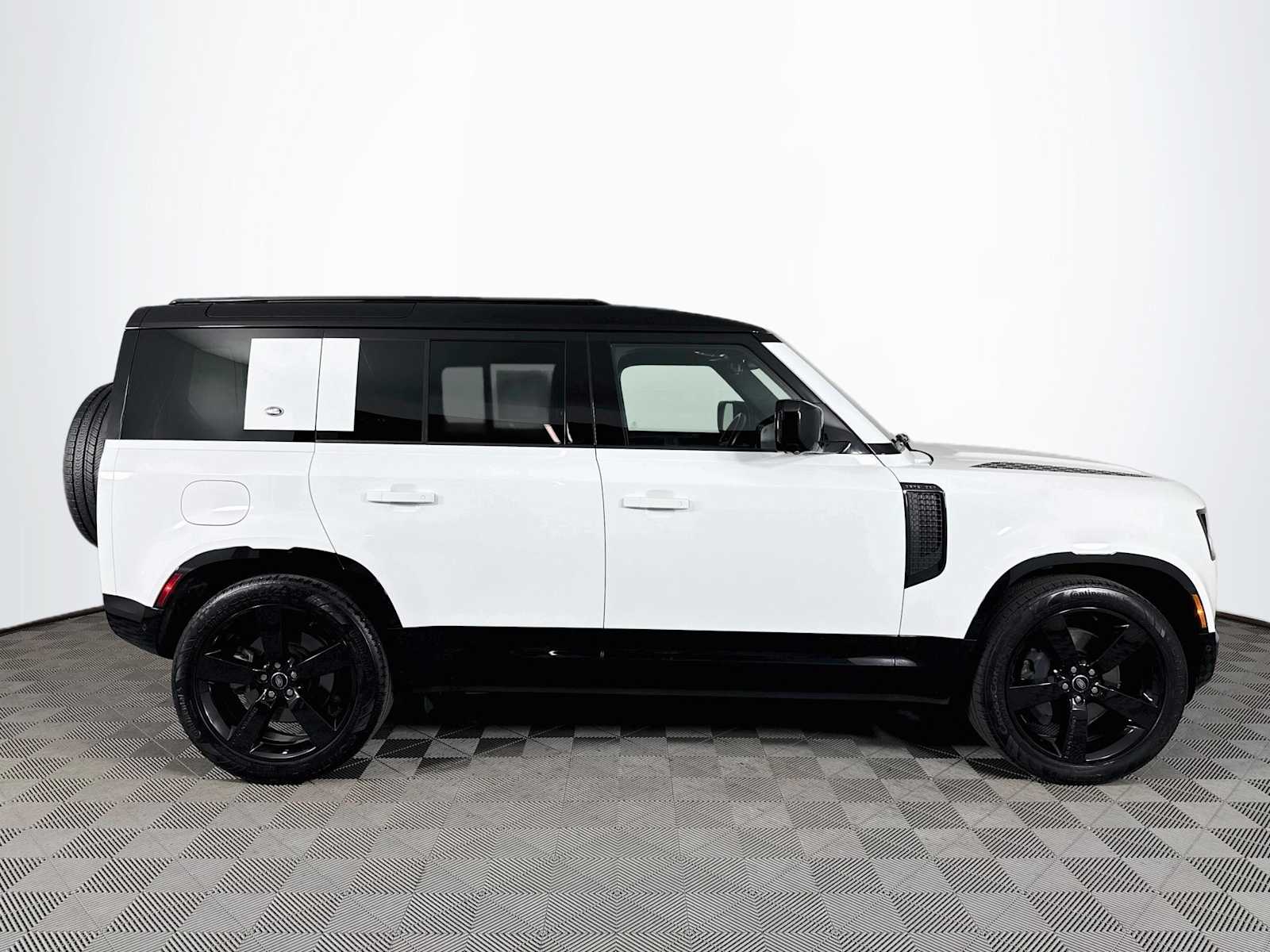 Certified 2024 Land Rover Defender X-Dynamic SE SUV