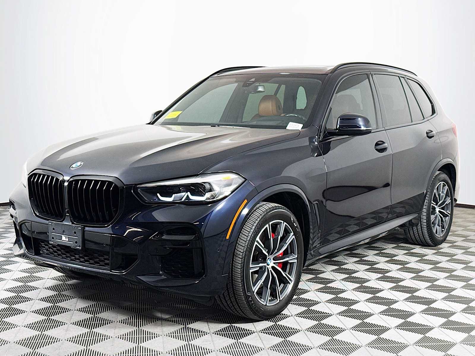 2022 BMW X5 40i's photo